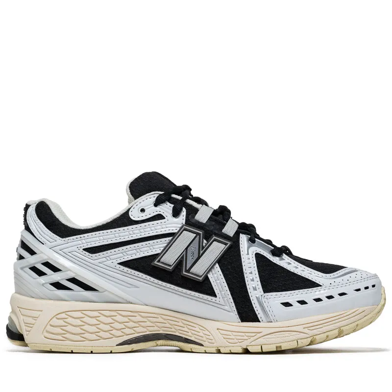 Urban Function Low Profile Drop New Balance 1906R - White/Black Metallic