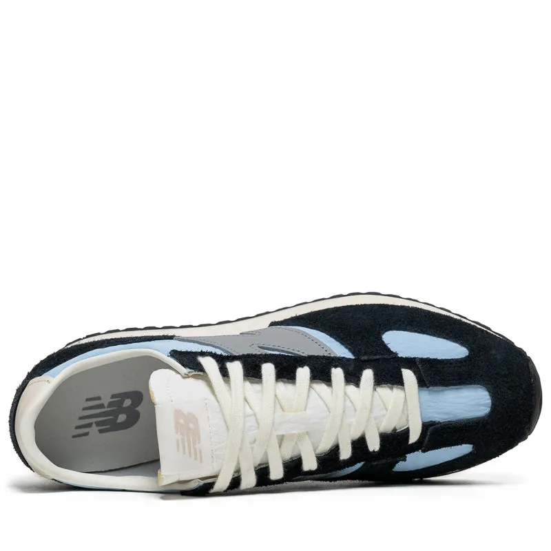 Stable Motion New Balance 471 - Light Chrome Blue/Black
