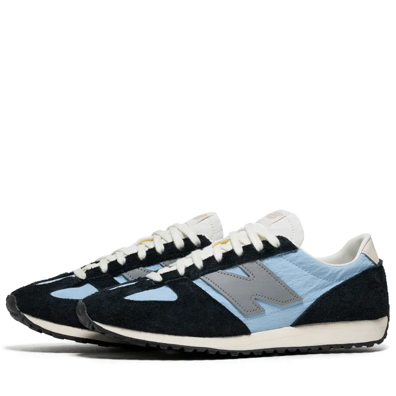 New Balance 471 - Light Chrome Blue/Black Vibrant Style Quick Dry Insole