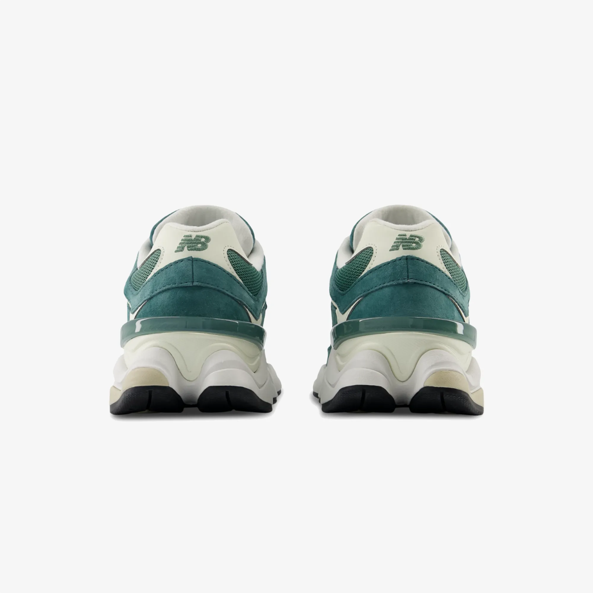New Balance | 9060 { GREEN/CREAM Flat Terrain