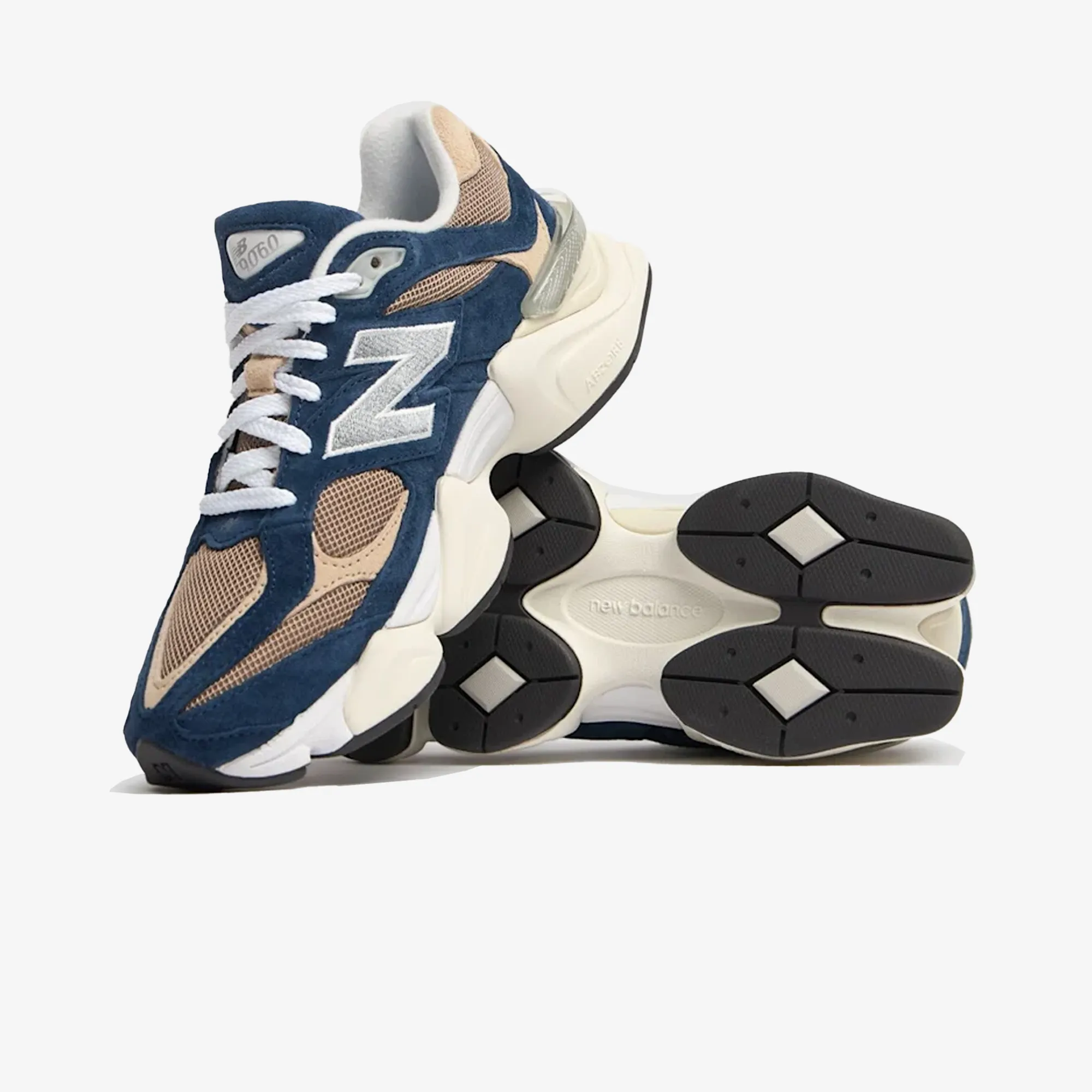 New Balance | 9060 { NAVY/CREAM weekend - run summer - specific shoes