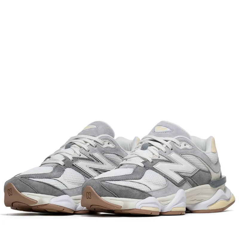 Core Runner New Balance 9060 - Slate Grey/Calcium