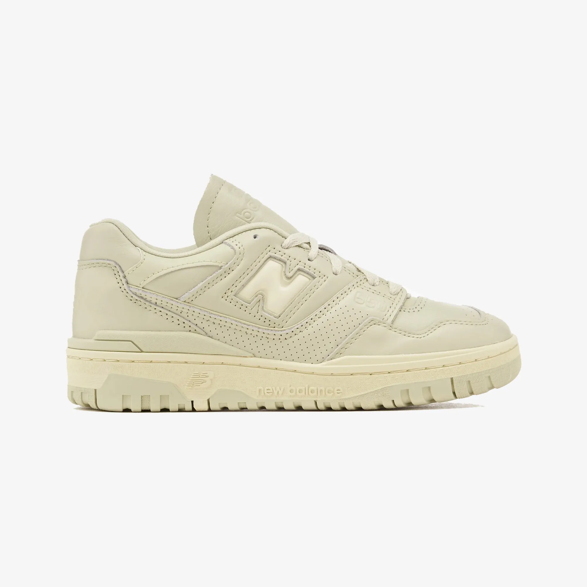 adult running shoes New Balance | BB550 { BEIGE