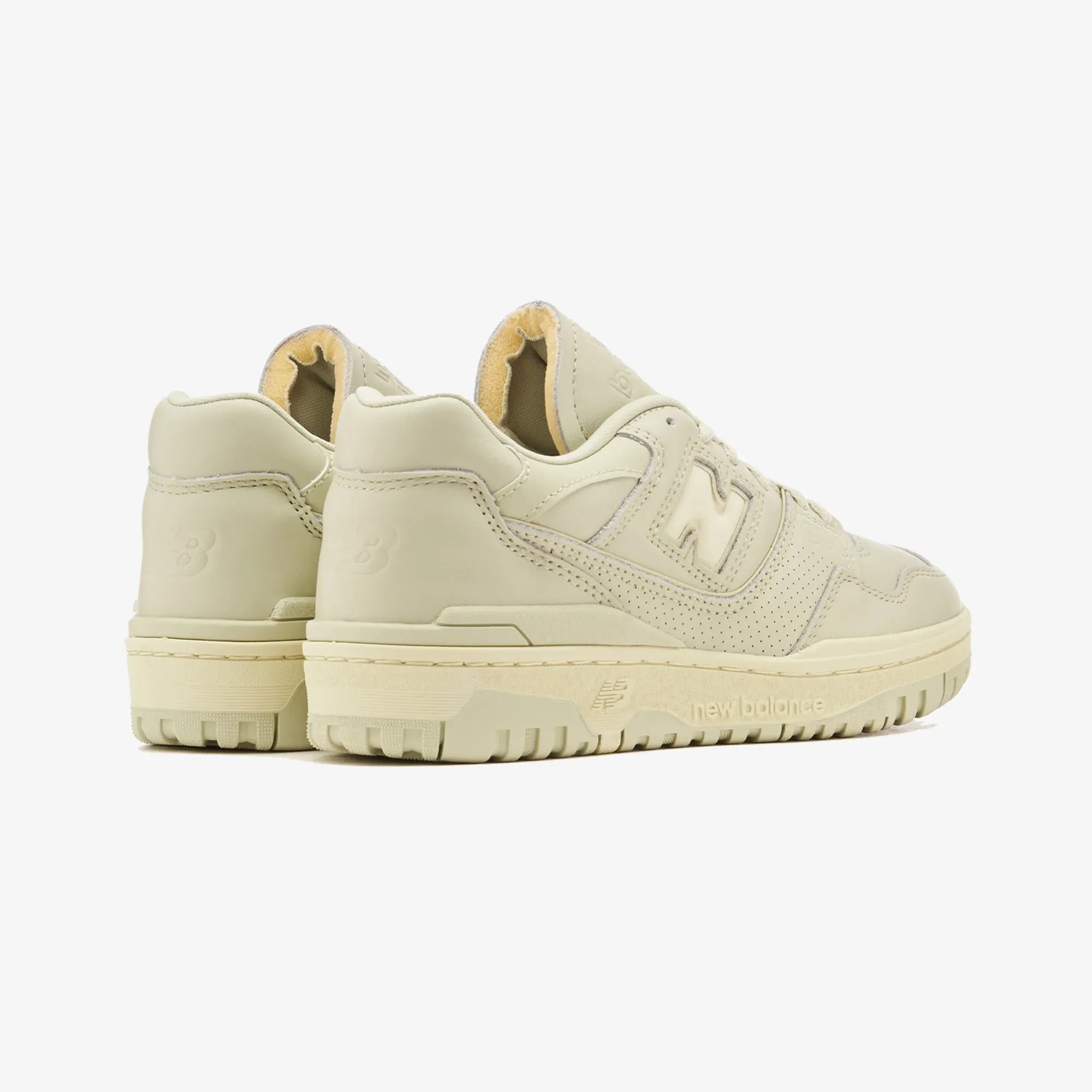 running for a way to stay competitive corporate - run running shoes New Balance | BB550 { BEIGE