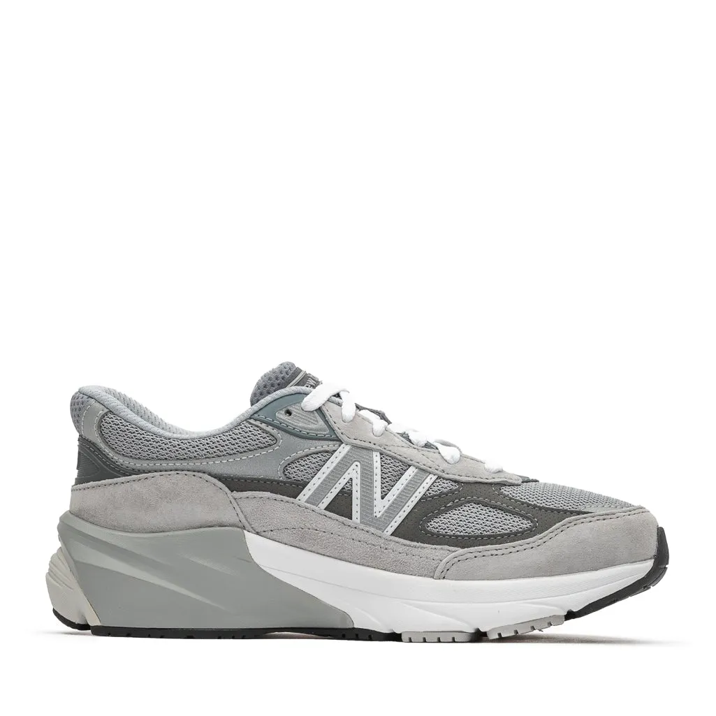 Durable Double Stitching New Balance FuelCell 990v6 (PS) - Grey