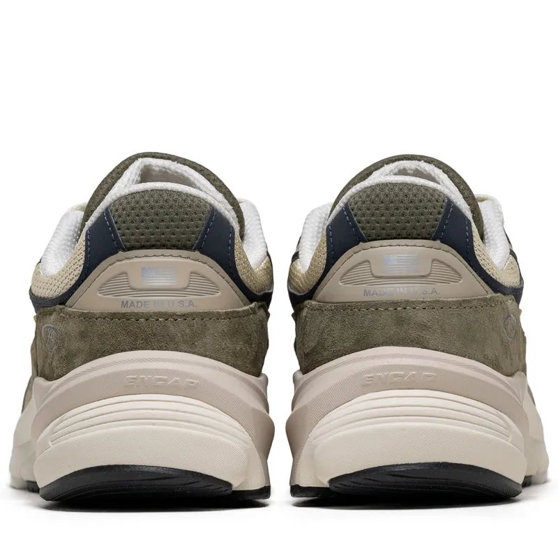 adjustable lacing system Odor Eliminating New Balance Made in USA 990v6 - Dark Camo/Incense