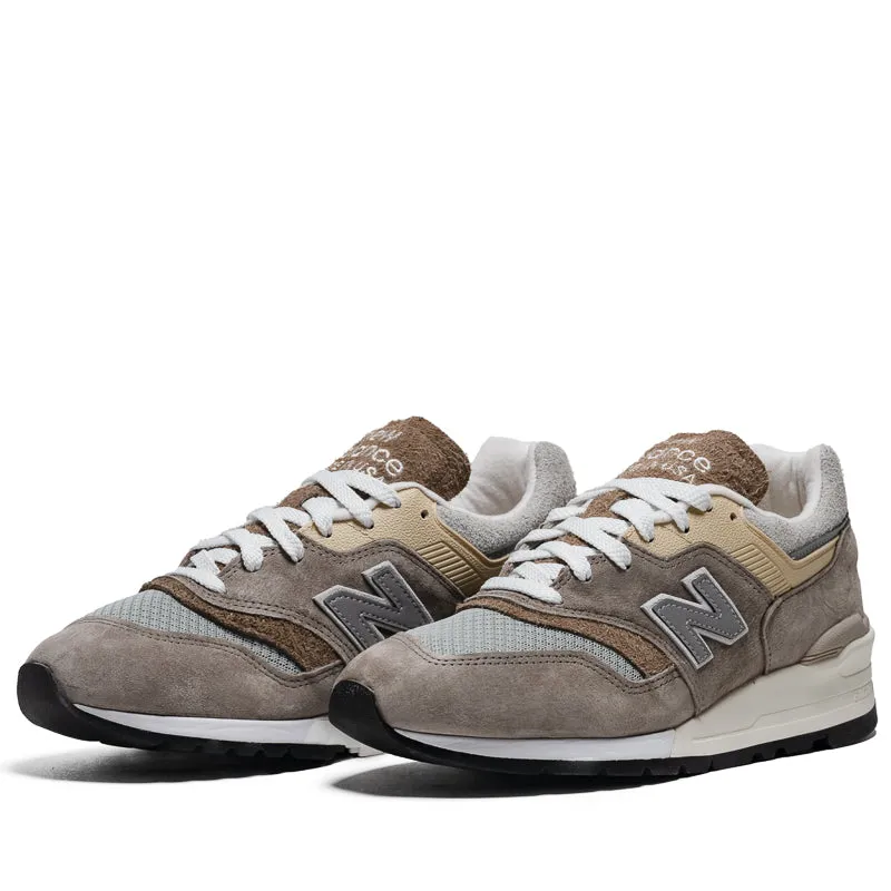 New Balance Made in USA 997 - Light Mushroom/Mirage Grey Speedy Fit Unidirectional Airflow Vents