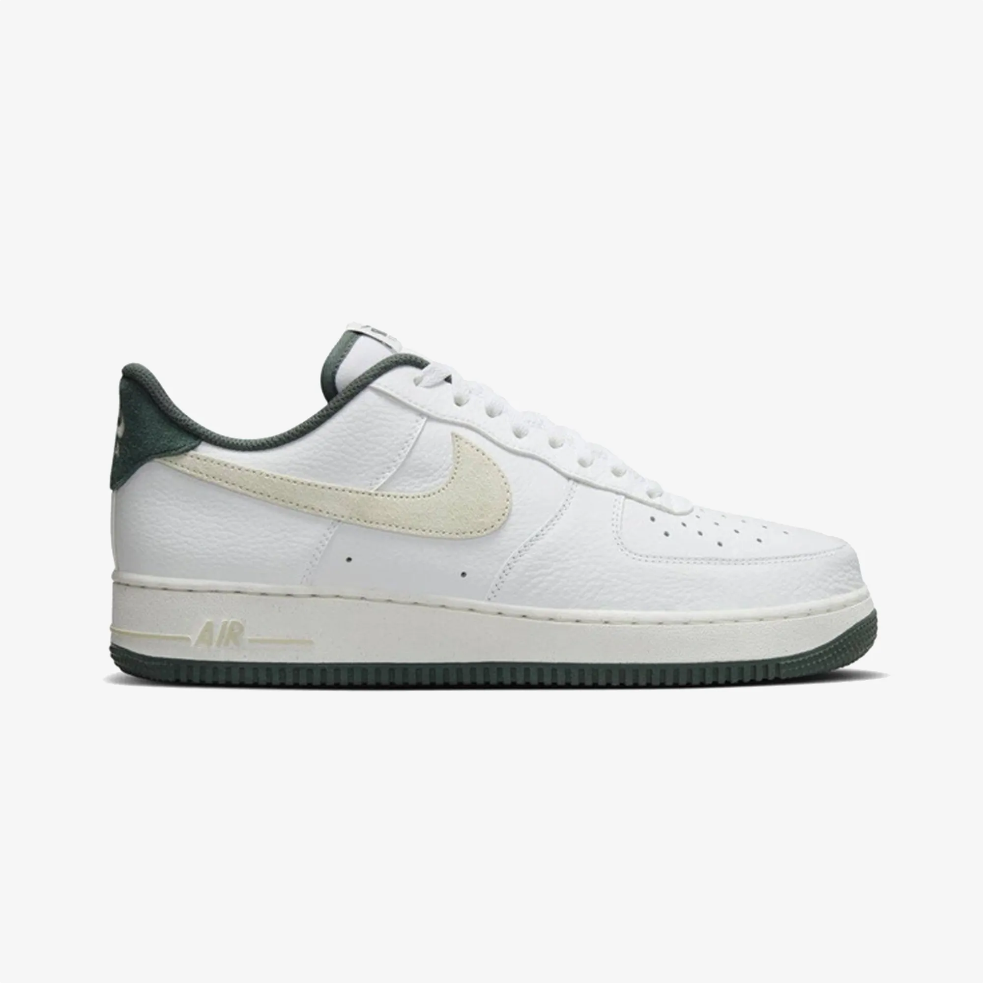 Basketball NIKE | AIR FORCE 1 '07 LV8 { WHITE/CREAM/GREEN