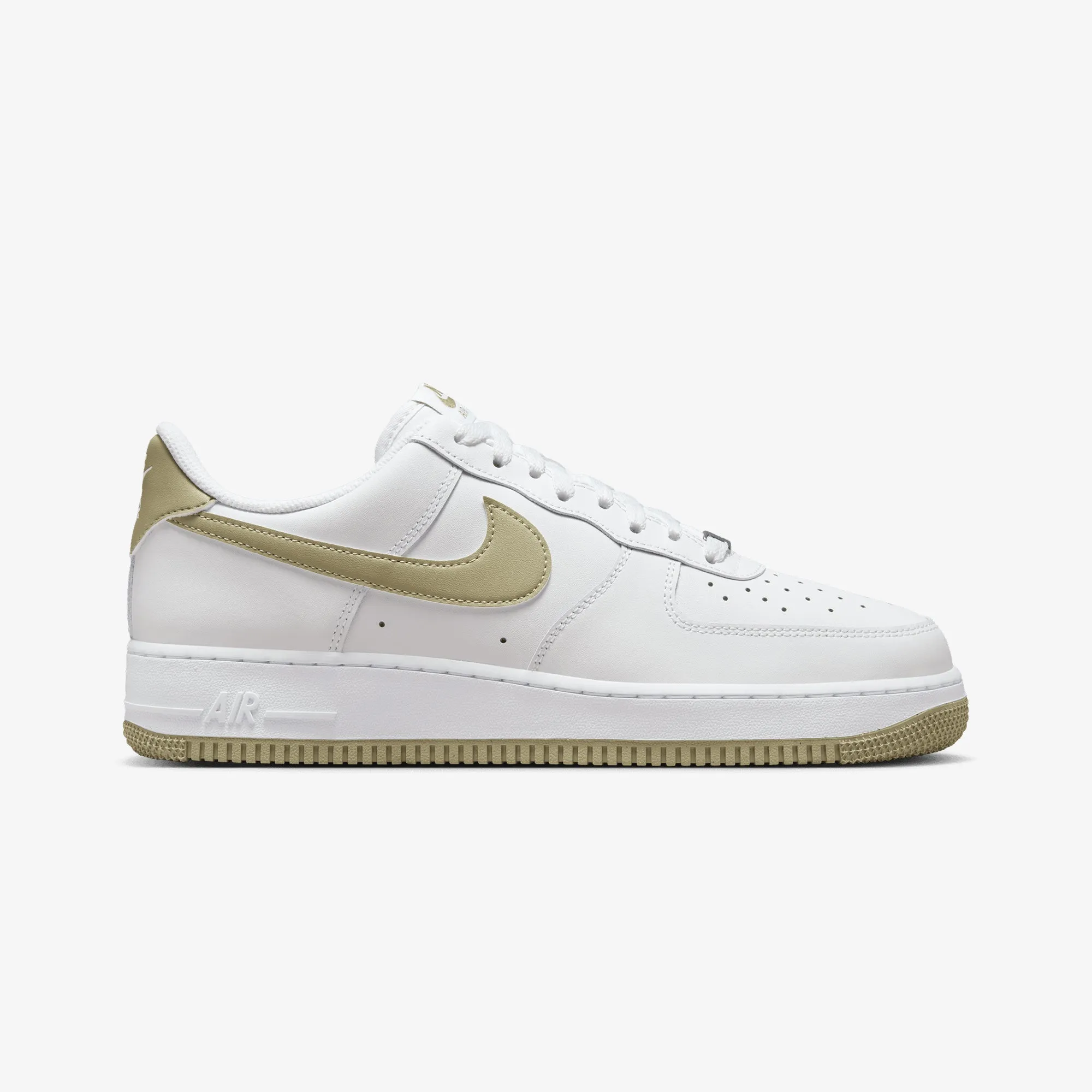 NIKE | AIR FORCE 1 '07 { WHITE/NEUTRAL OLIVE Hexagonal Traction