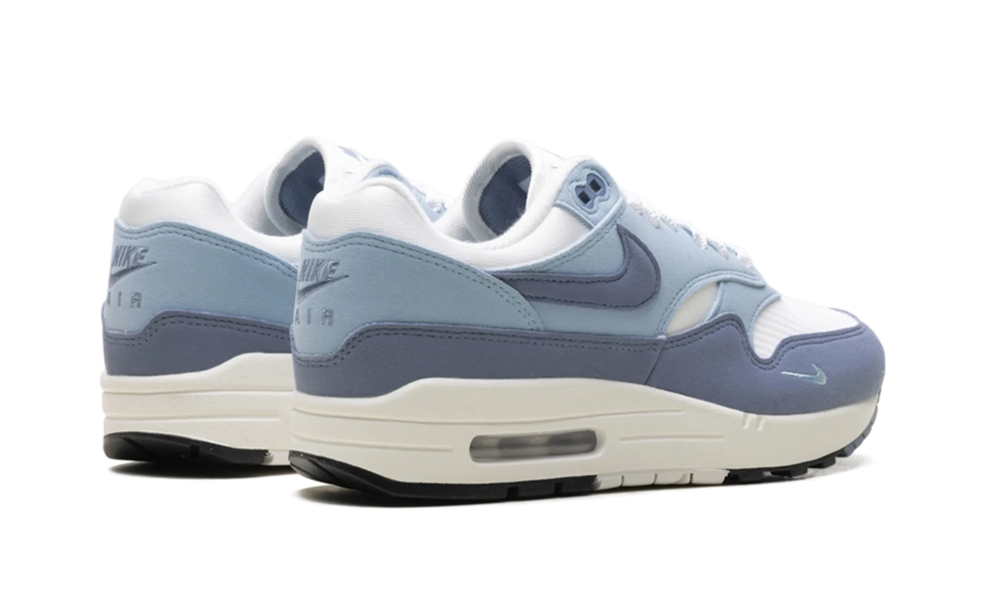 Nike Air Max 1 '87 WMNS "Light Armory Blue Ashen Slate" single - density - midsole - feature shoes running in the wind shoes