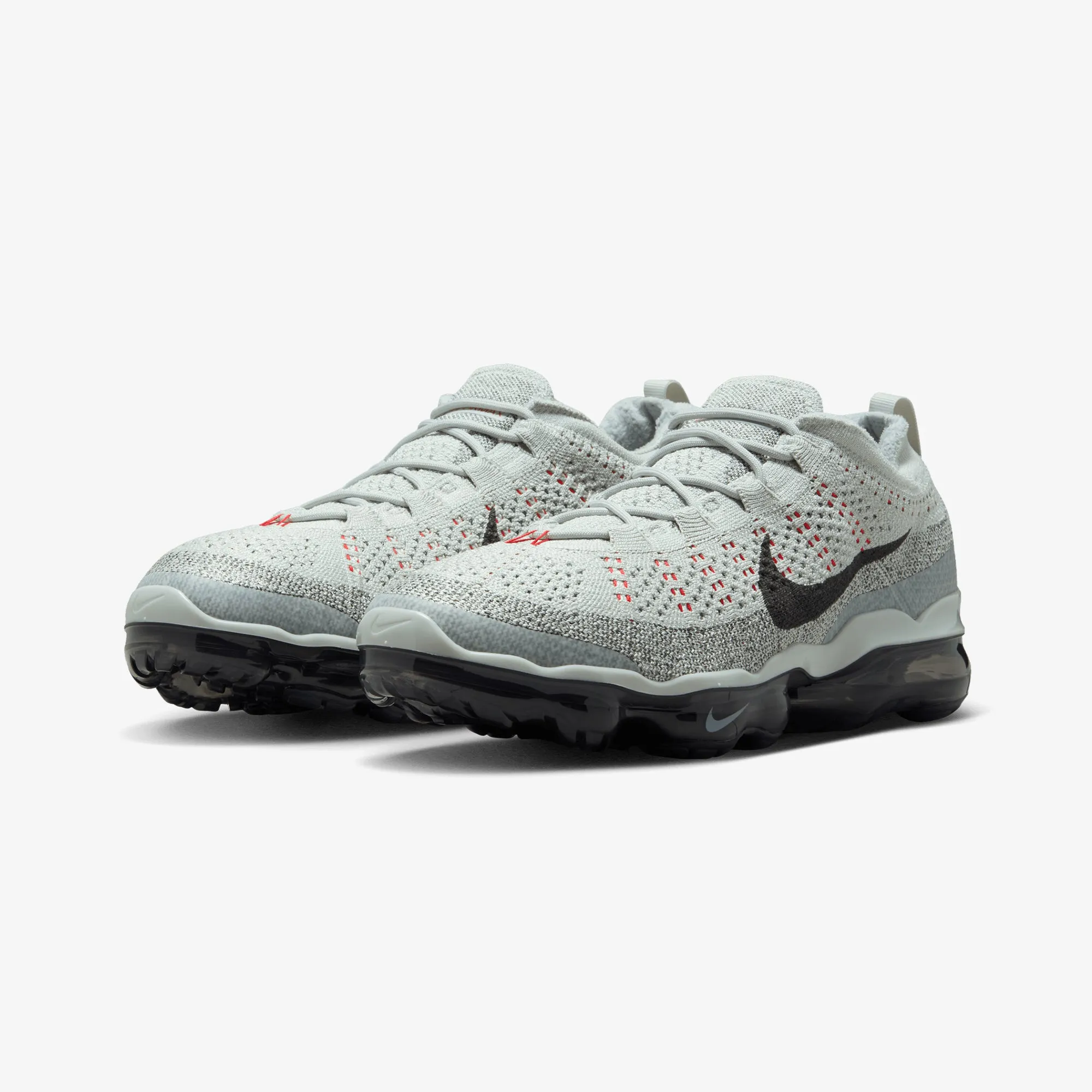 NIKE | AIR VAPORMAX 2023 FLYKNIT { LIGHT SILVER/SMOKE GREY-PICANTE RED Hypergrip Texture Comfortable Arch Area