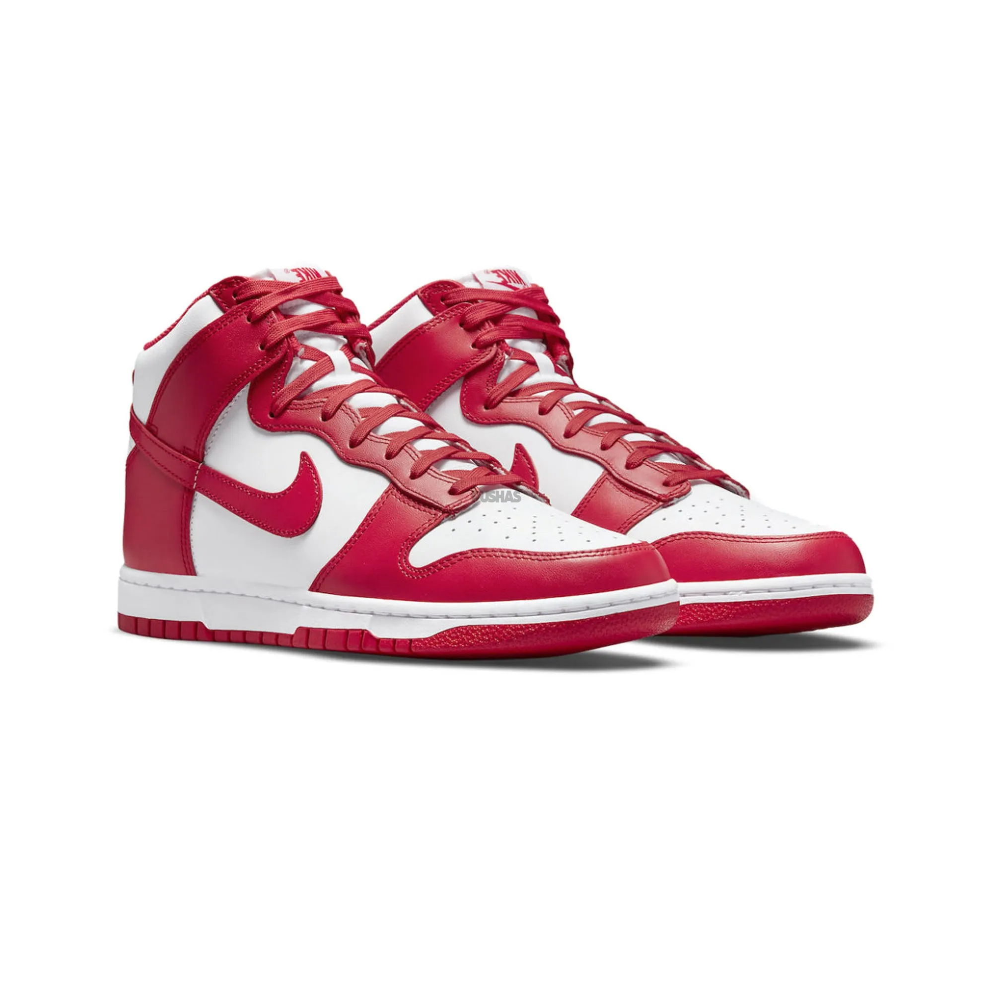 Gym ready Nike Dunk High 'Championship White Red' (2022)
