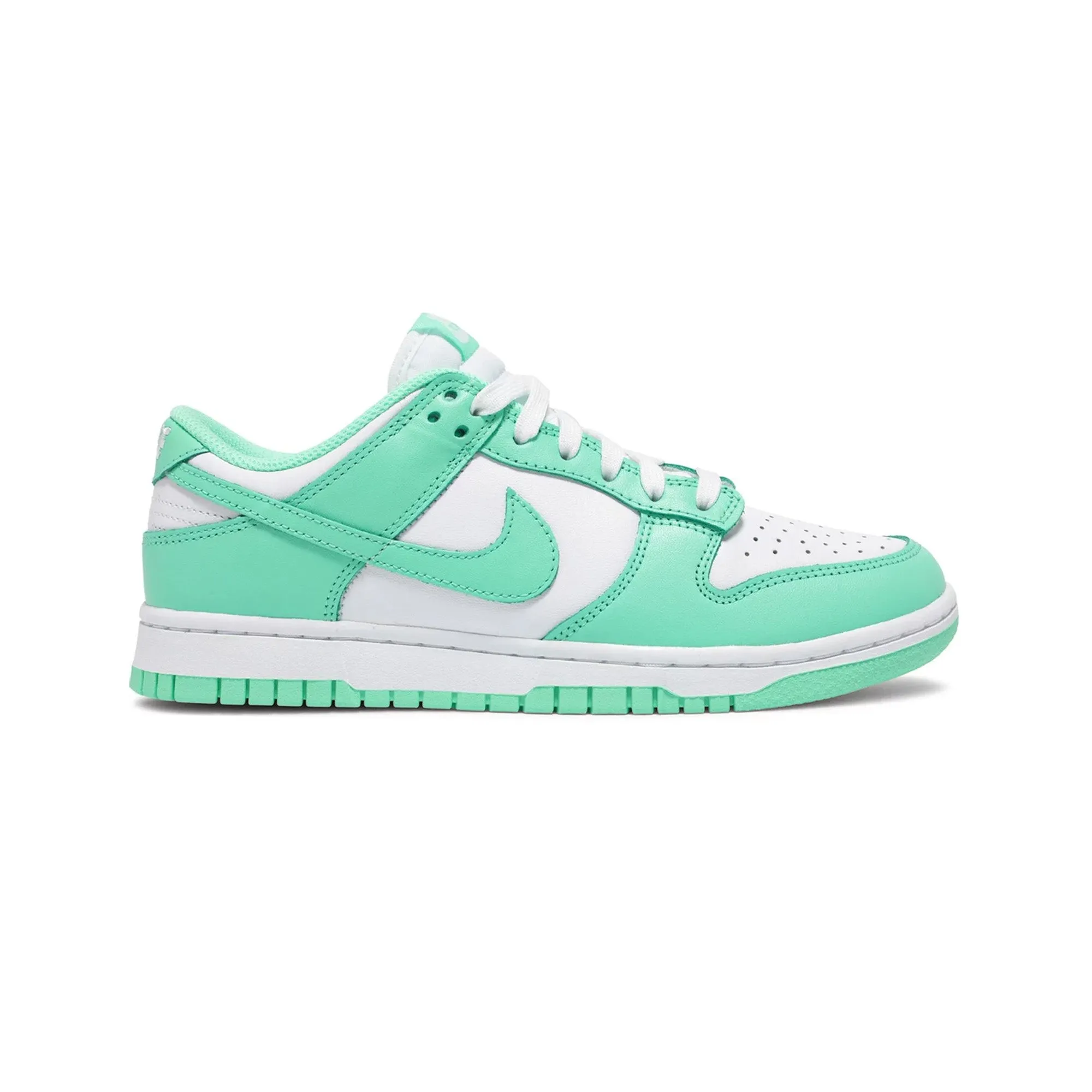 Nike Dunk Low 'Green Glow' Women's (2021) Maximum touch
