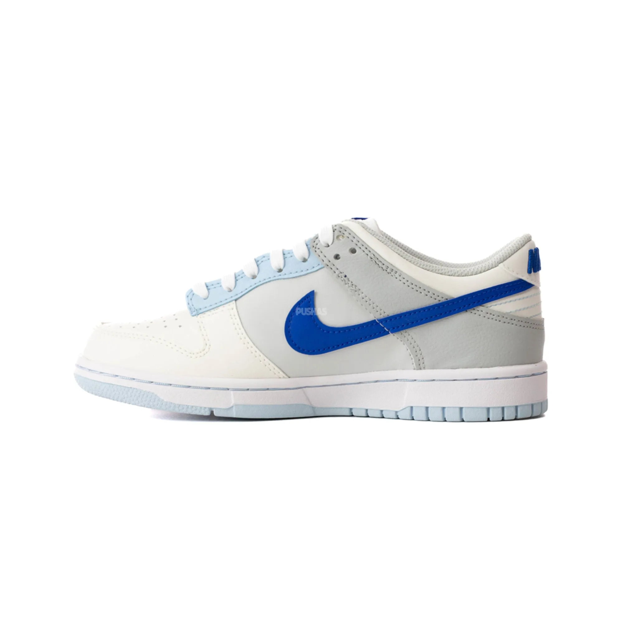 Fashion Movement Nike Dunk Low 'Ivory Hyper Royal' GS (2022)