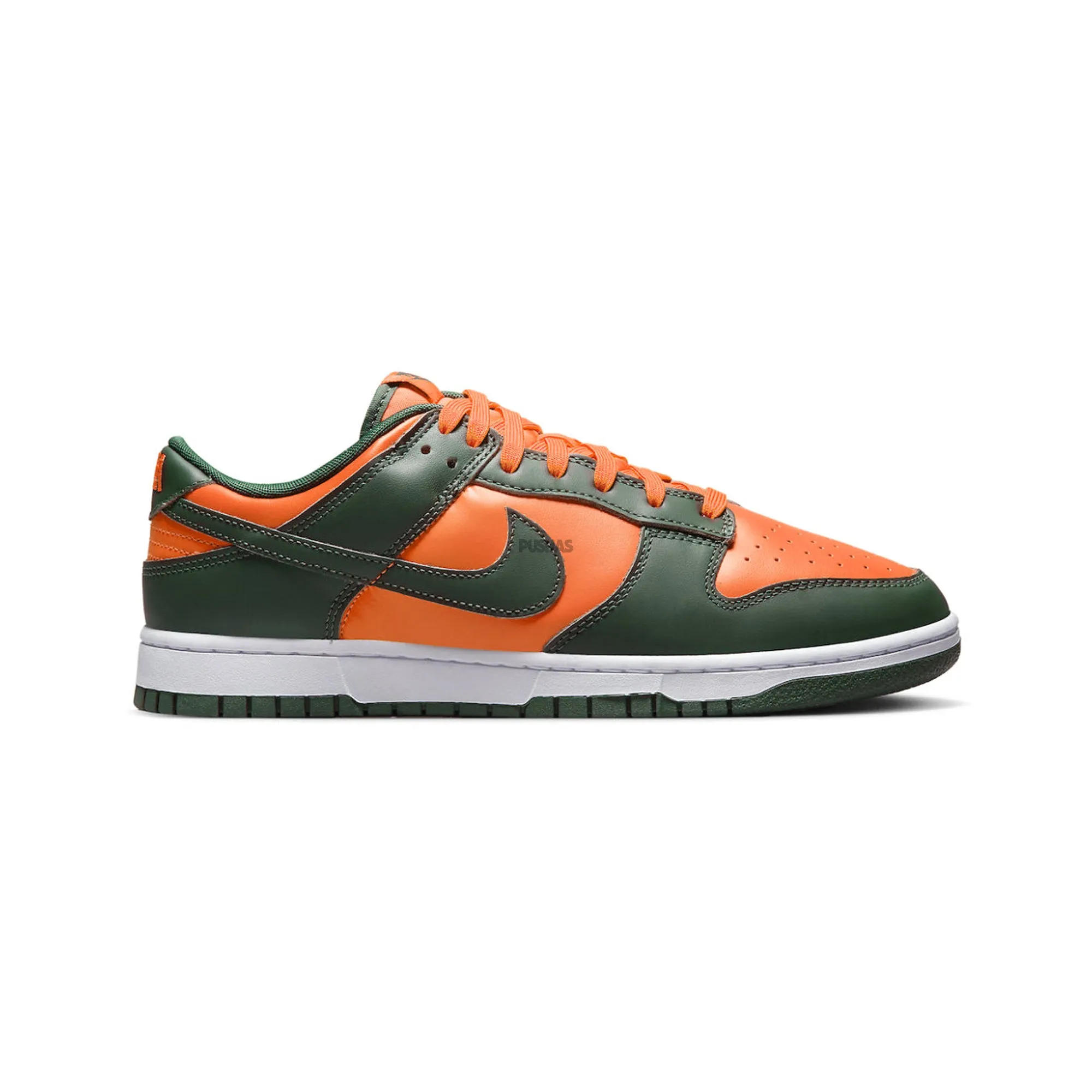 Weekend Mood Nike Dunk Low 'Miami Hurricane' (2022)