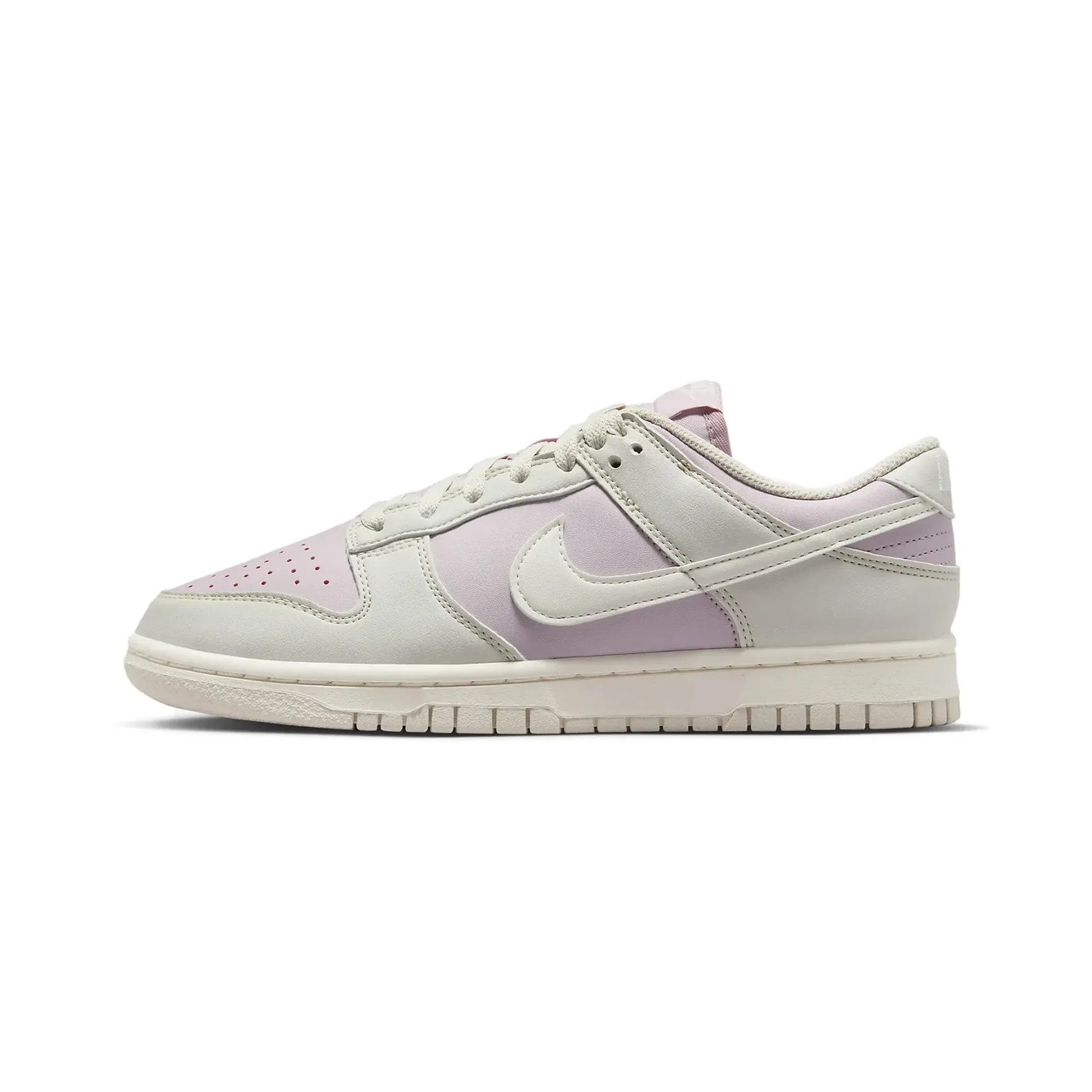 Comfort sole Nike Dunk Low 'Next Nature Platinum Violet' Women's (2024)