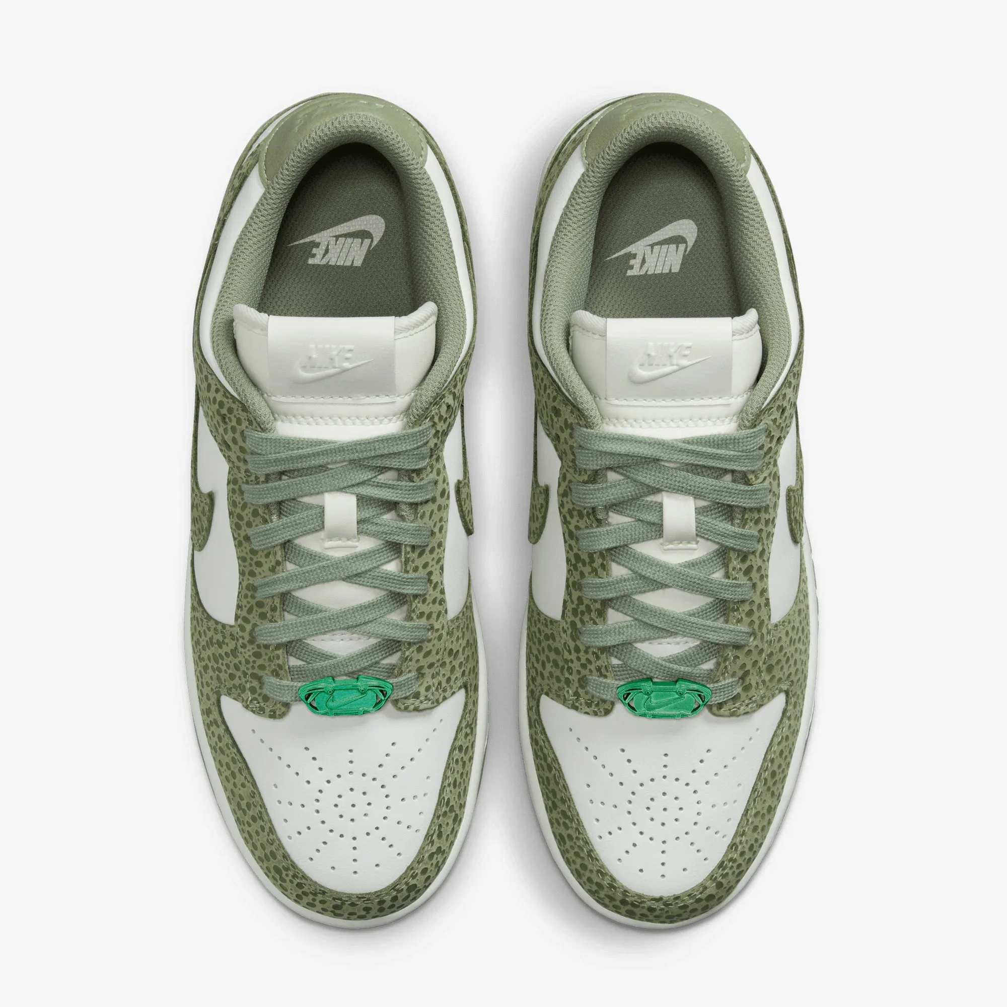 NIKE | DUNK LOW PREMIUM { OIL GREEN/OIL GREEN-TREELINE-SAIL Impact Dispersing Geometries Ventilation