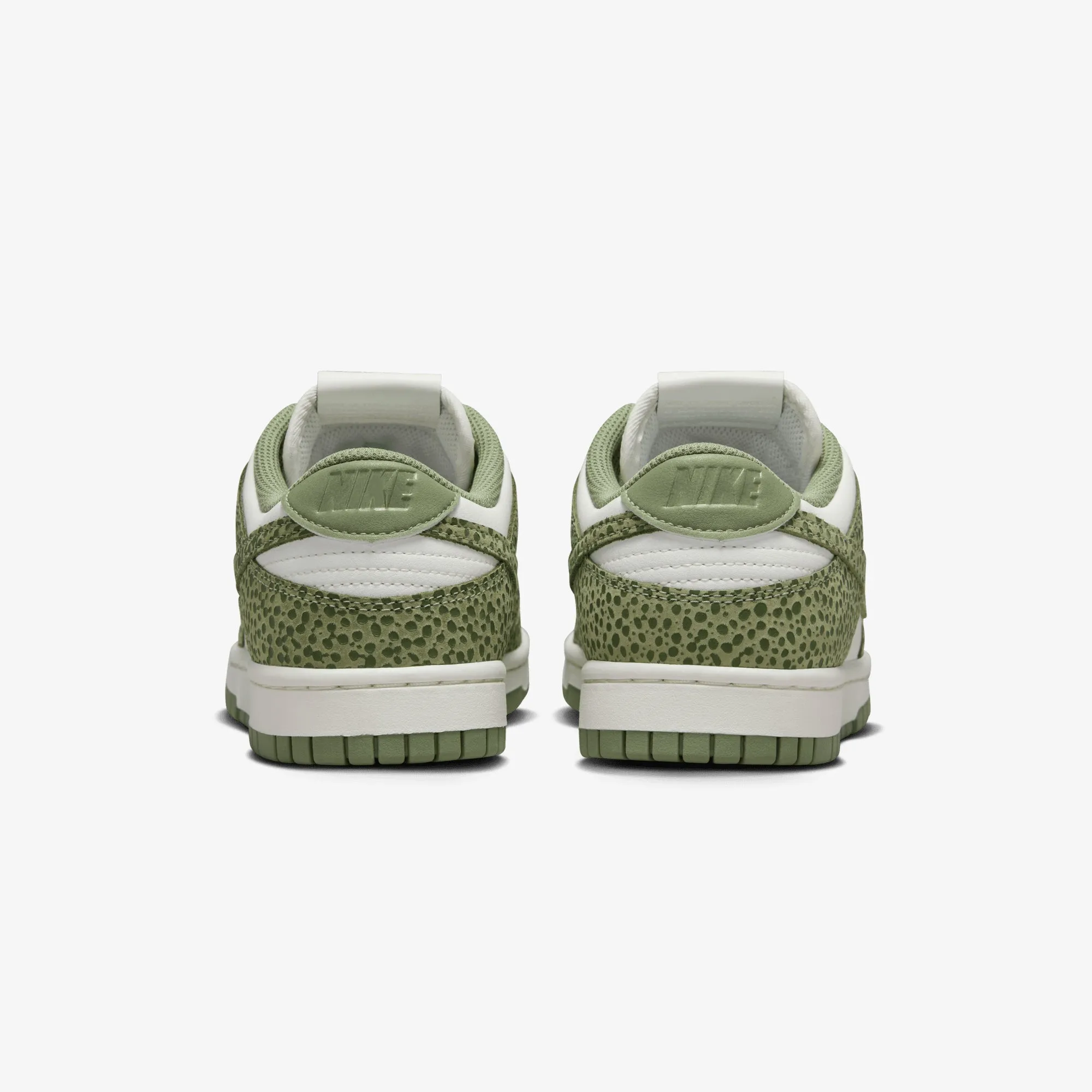 NIKE | DUNK LOW PREMIUM { OIL GREEN/OIL GREEN-TREELINE-SAIL Functional Gear