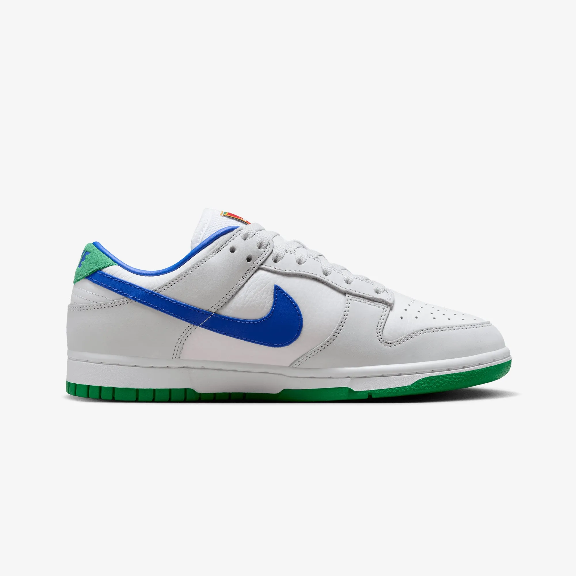 NIKE | DUNK LOW PREMIUM { WHITE/PHOTO BLUE-PHOTON DUST Fashion Ready Simple Aesthetic