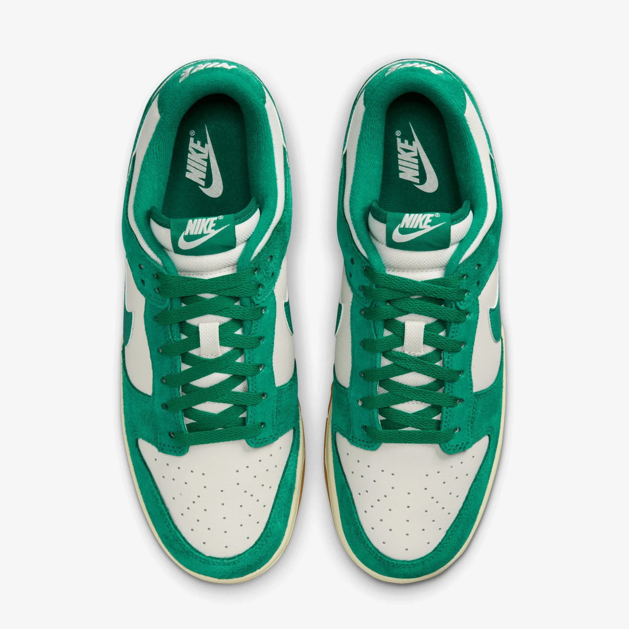 Balanced weight StylishAppearance NIKE | DUNK LOW RETRO { PHANTOM/MALACHITE-GUM LIGHT BROWN