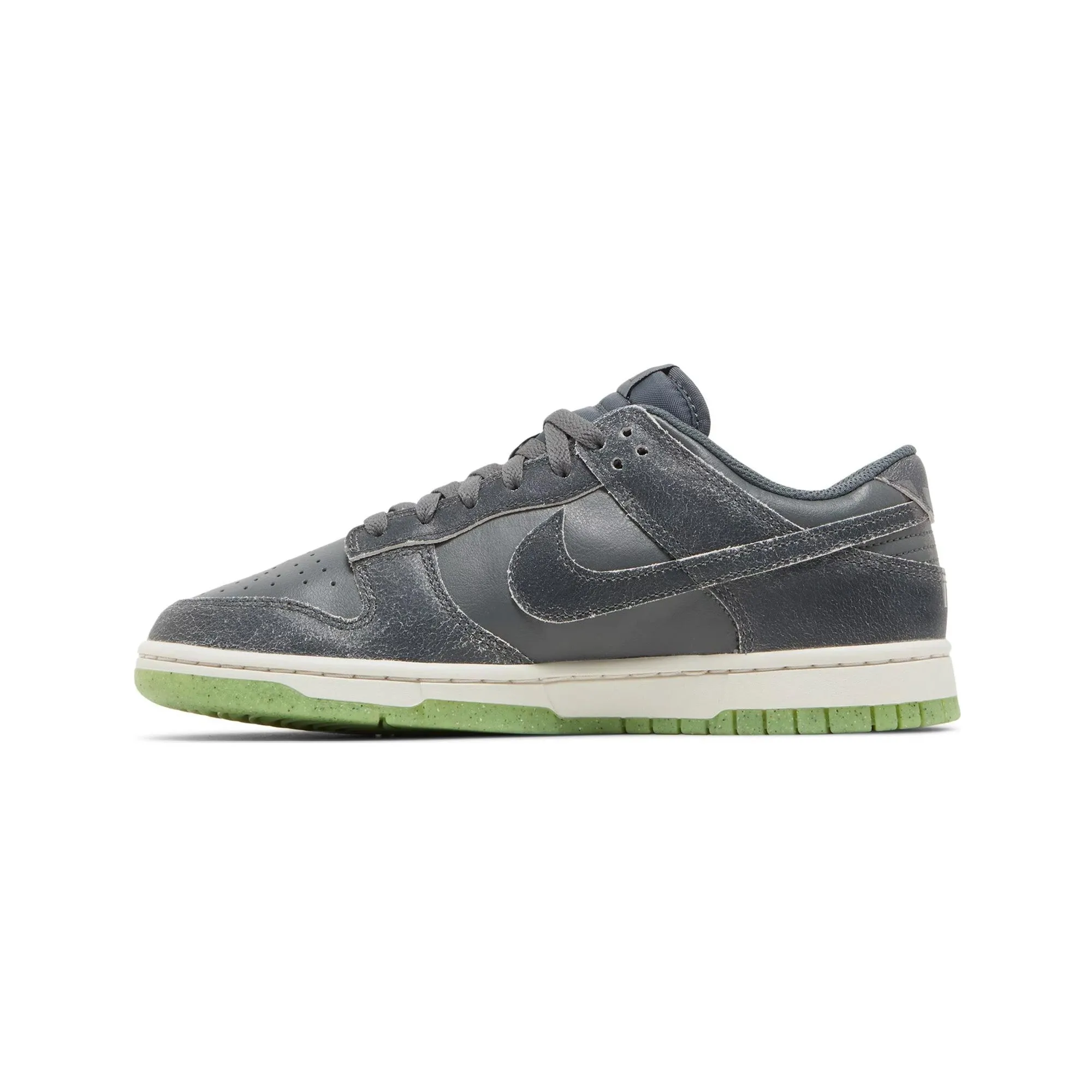 Nike Dunk Low Retro PRM 'Halloween' (2022) Tailored lining Seamless Fit