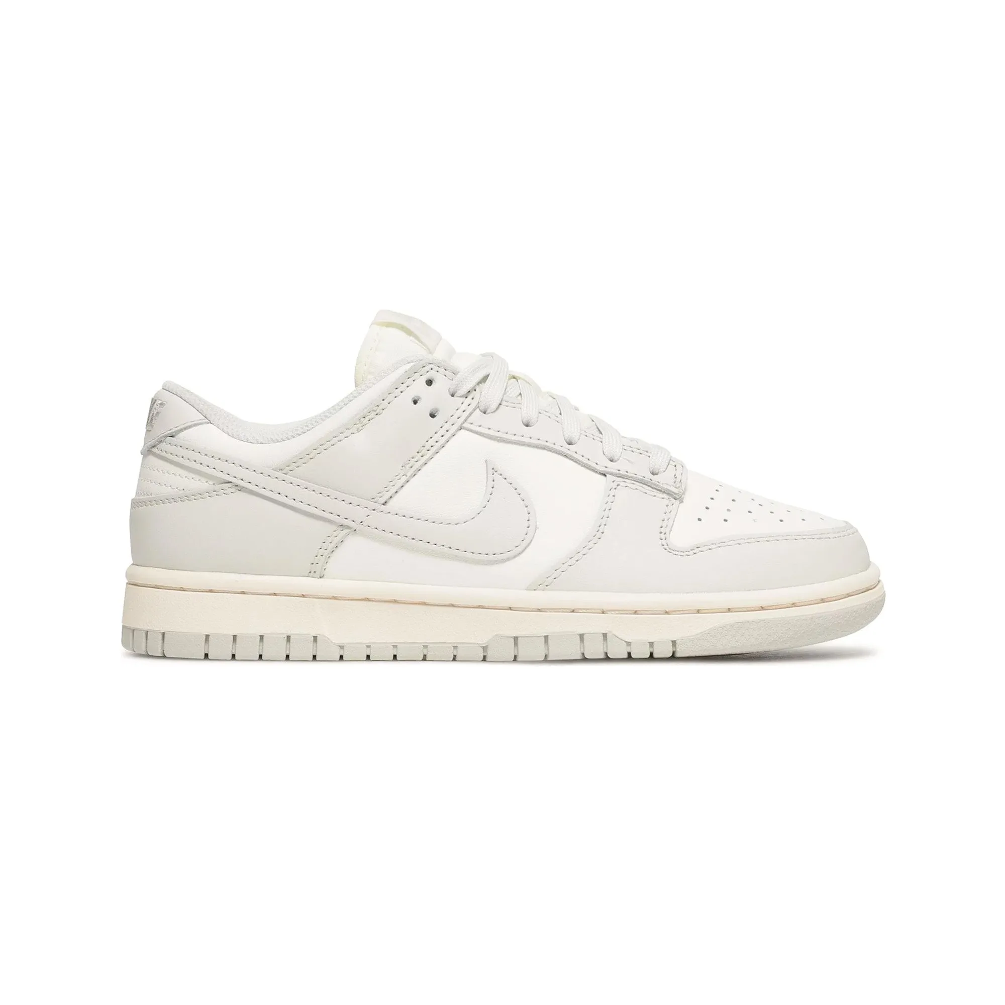 Nike Dunk Low 'Sail Light Bone' Women's (2021) Balanced Build Cushioned ride