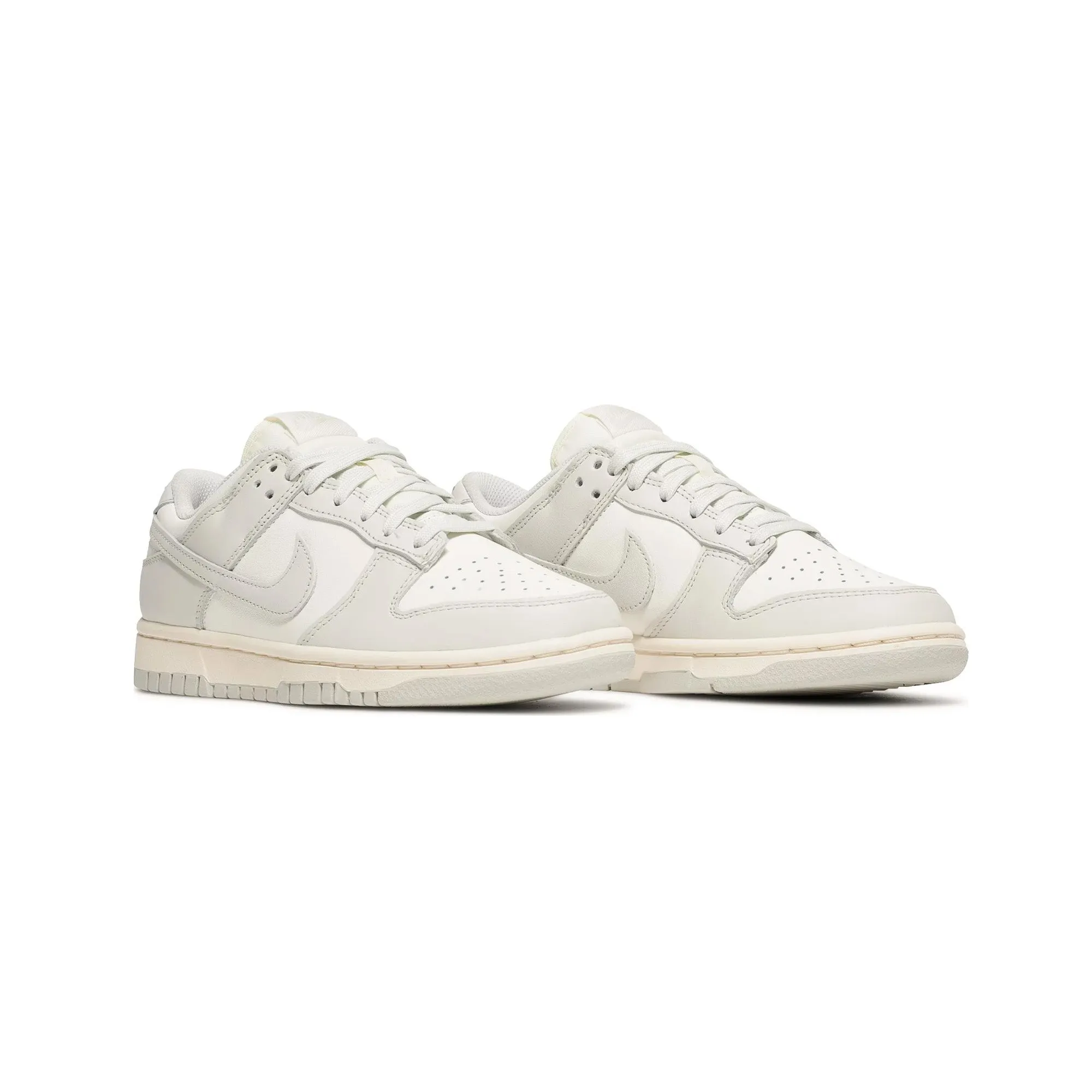 Nike Dunk Low 'Sail Light Bone' Women's (2021) Comfort-Oriented Dual Density Midsole