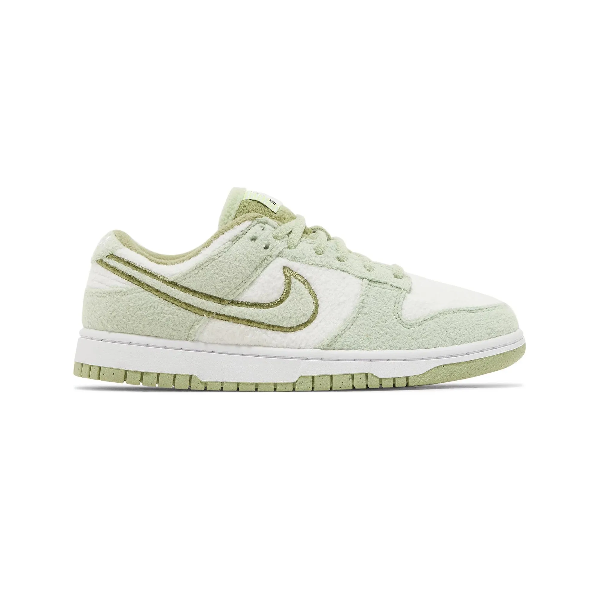 Classic Touch Nike Dunk Low SE Fleece Pack 'Honeydew' Women's (2022)
