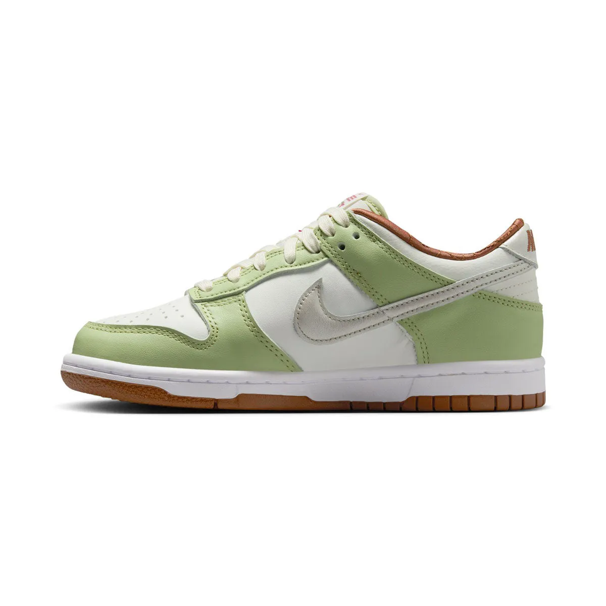 Foot Relief Nike Dunk Low 'Year of the Snake' Big Kids' Shoes