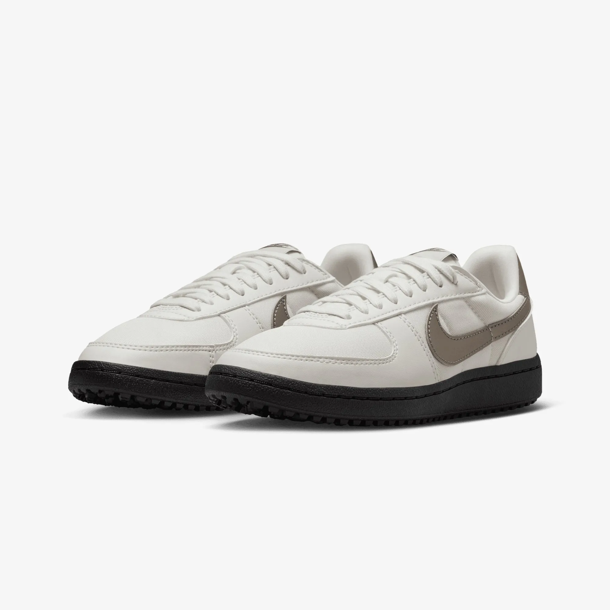 Firm Cushion Training Sessions NIKE | FIELD GENERAL { PHANTOM/MTLC PEWTER-BLACK-FLAT PEWTER