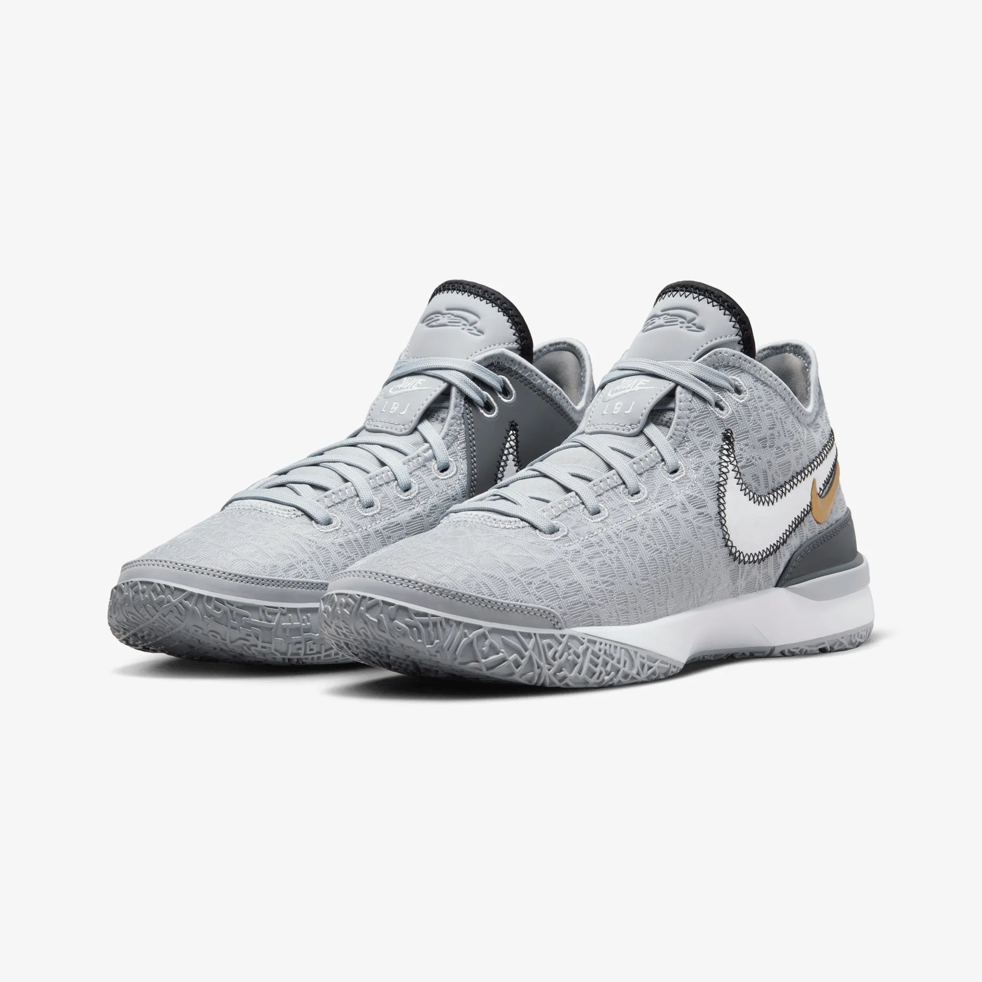 Total Fit NIKE | LEBRON NXXT GEN { WOLF GREY/WHITE-IRON GREY-BLACK