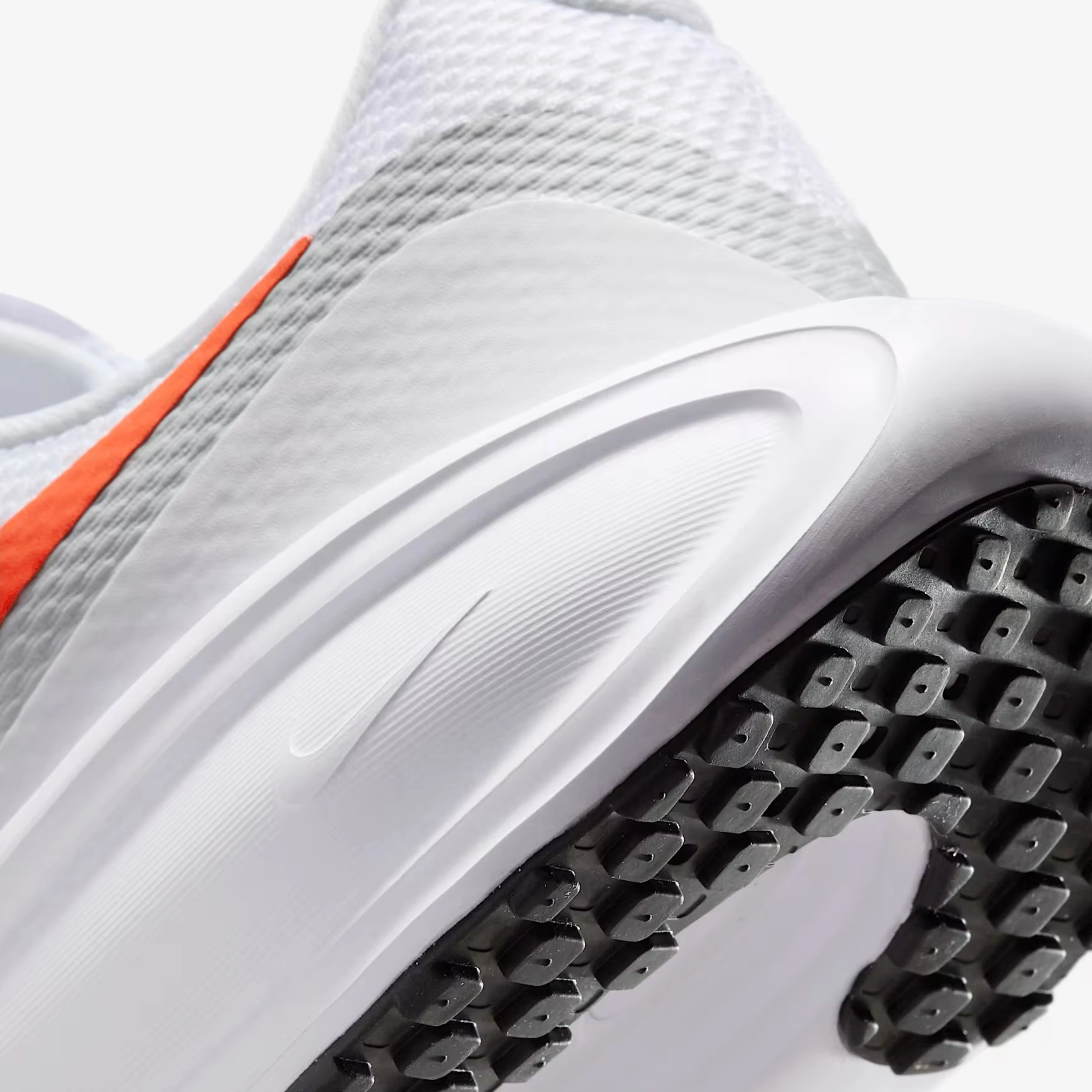 Nike | REVOLUTION 8 { WHITE/BRIGHT CRIMSON-PURE PLATINUM-BLACK Modern Aesthetic Secure stability