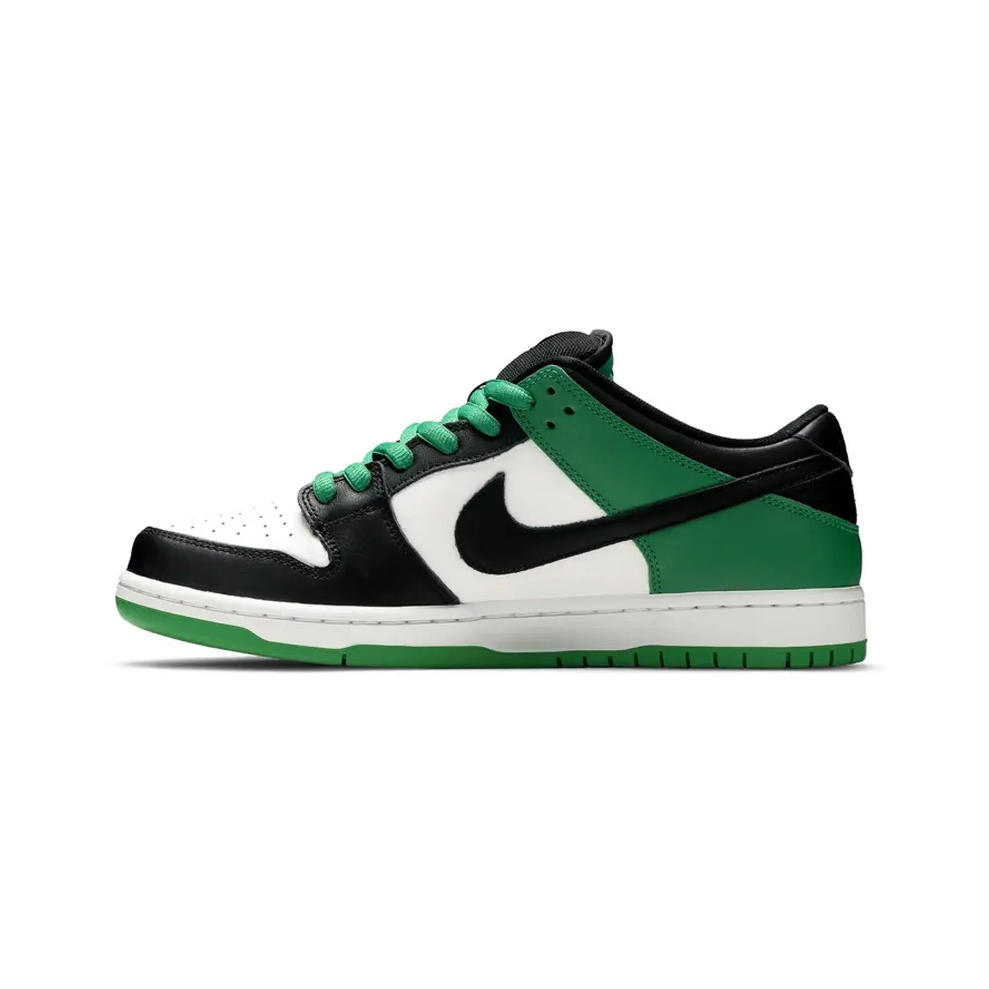Stability On The Move Nike SB Dunk Low 'Classic Green'