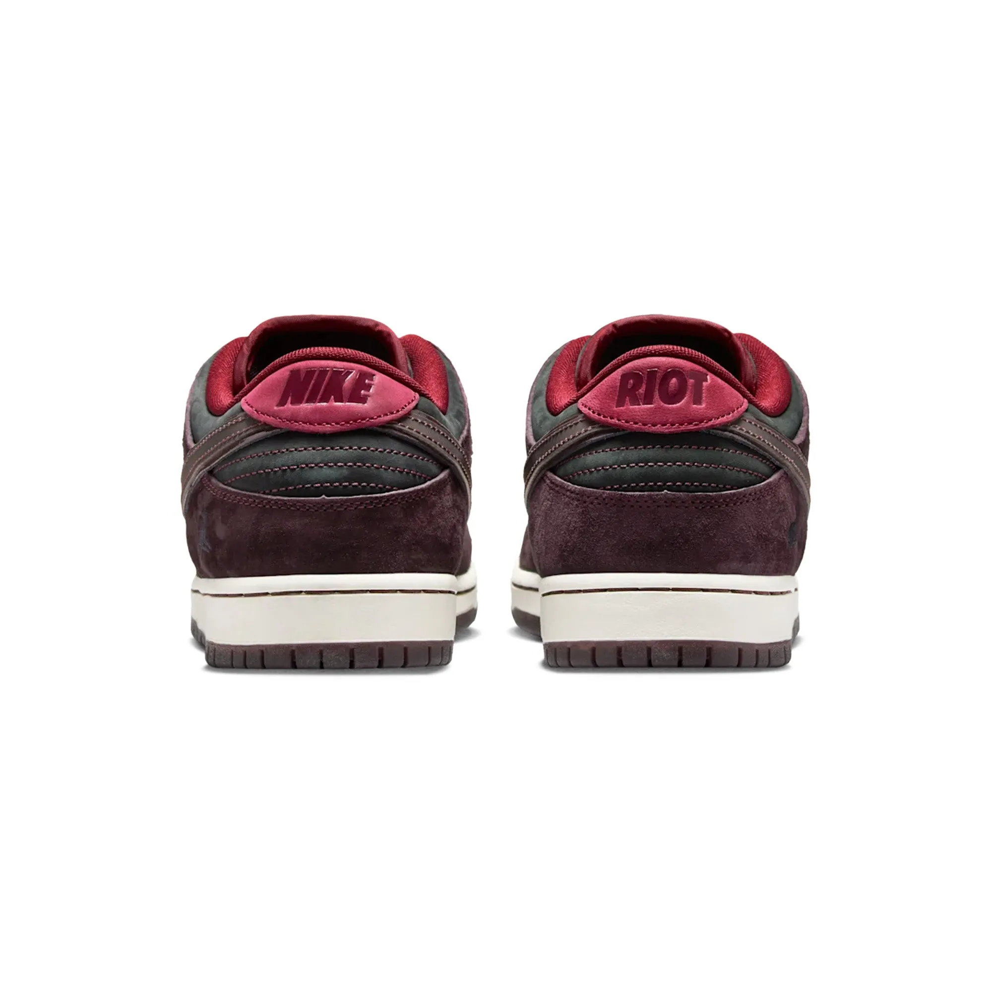 Elastic Lace Closure Structured Form Nike SB Dunk Low 'Riot Skateshop' (2025)