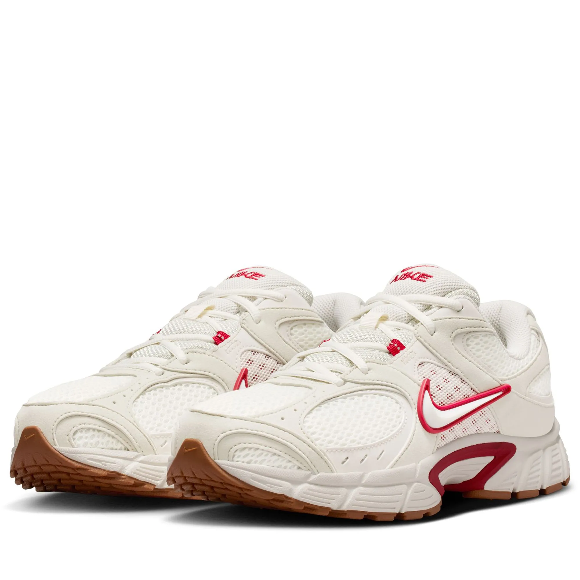 Multi Directional Grip Contoured Sole Nike V5 RNR - Sail/Gym Red