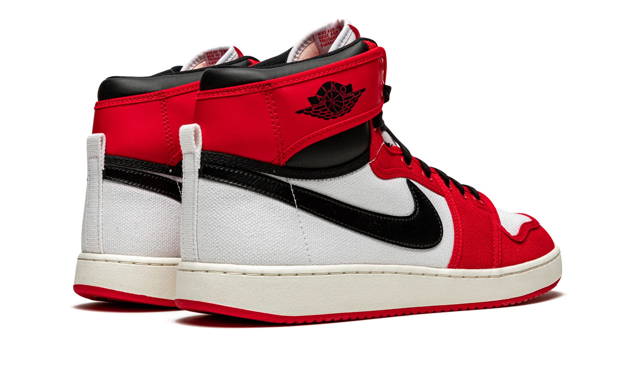 Padded look Air Jordan 1 KO "Chicago"