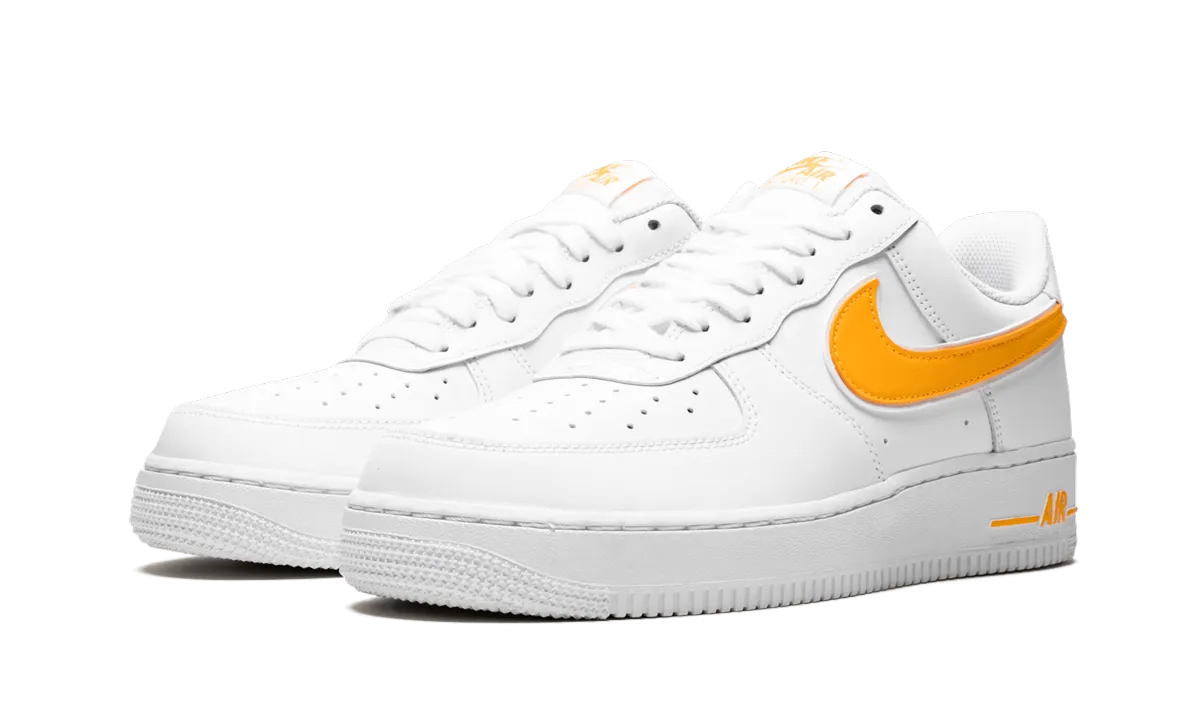 Light Step Air Force 1 07 3 "University Gold"