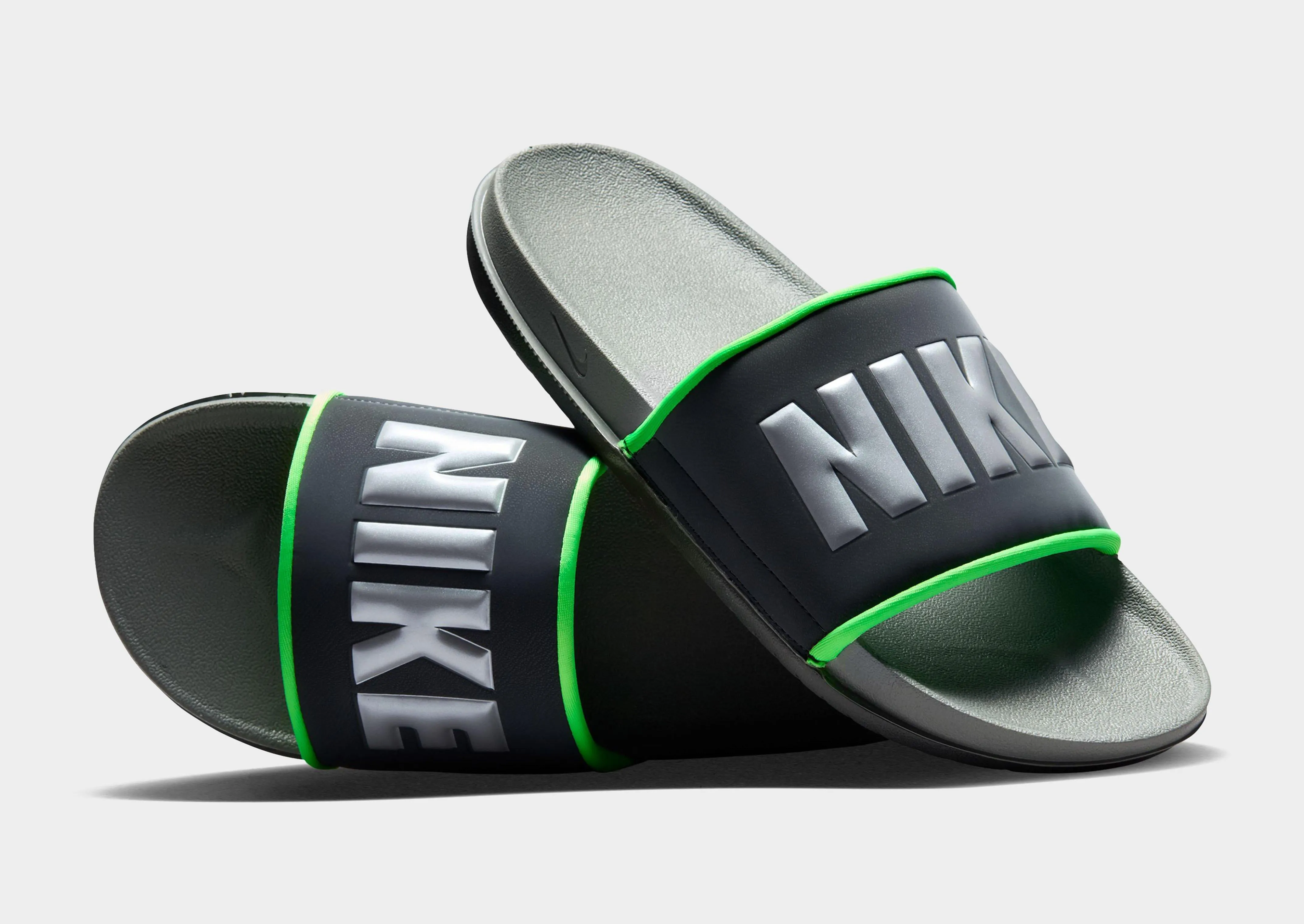 Offcourt Slides Comfortable Walk Reliable Performance