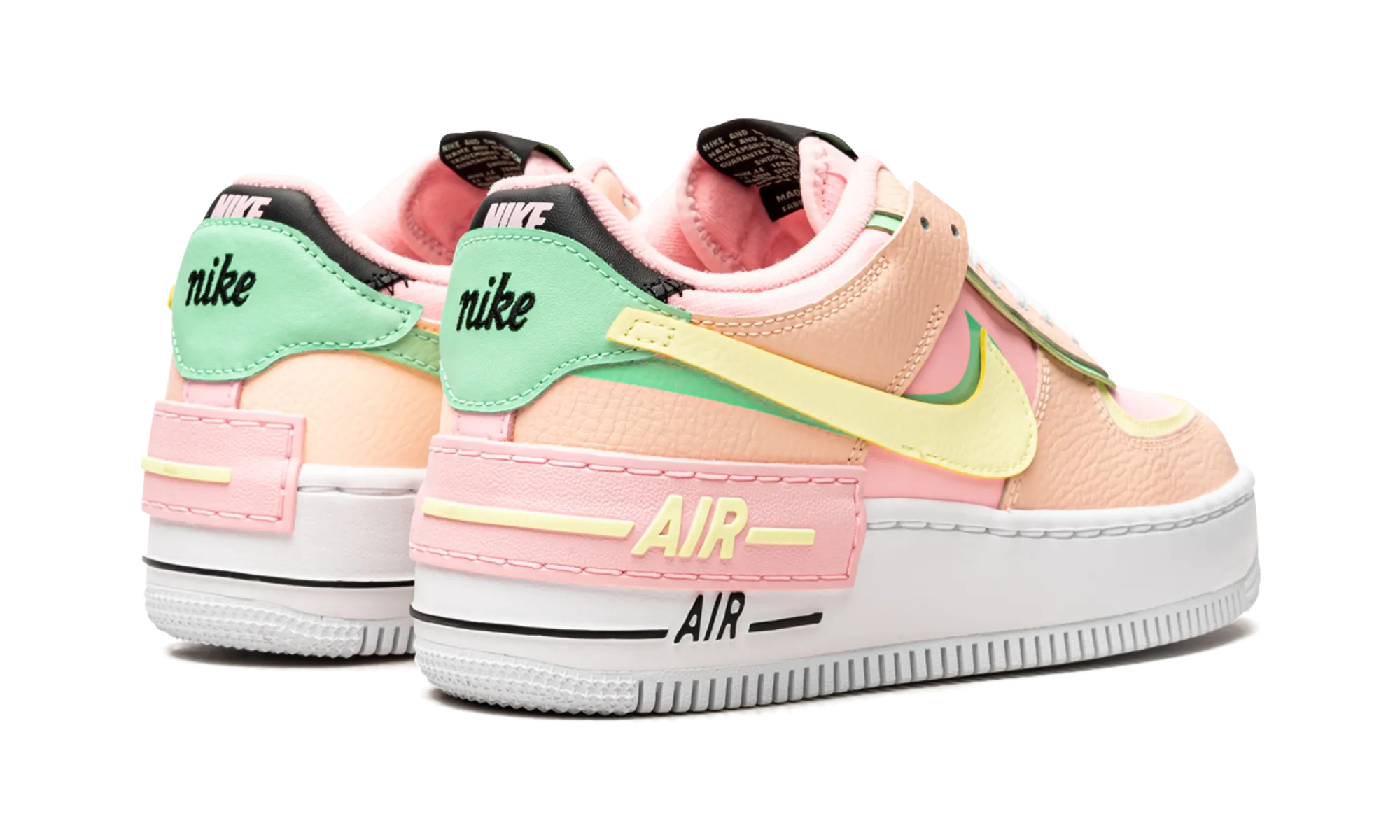 Traction pattern Freestyle Design OMENS AIR FORCE 1 SHADO WMNS "Arctic Punch"
