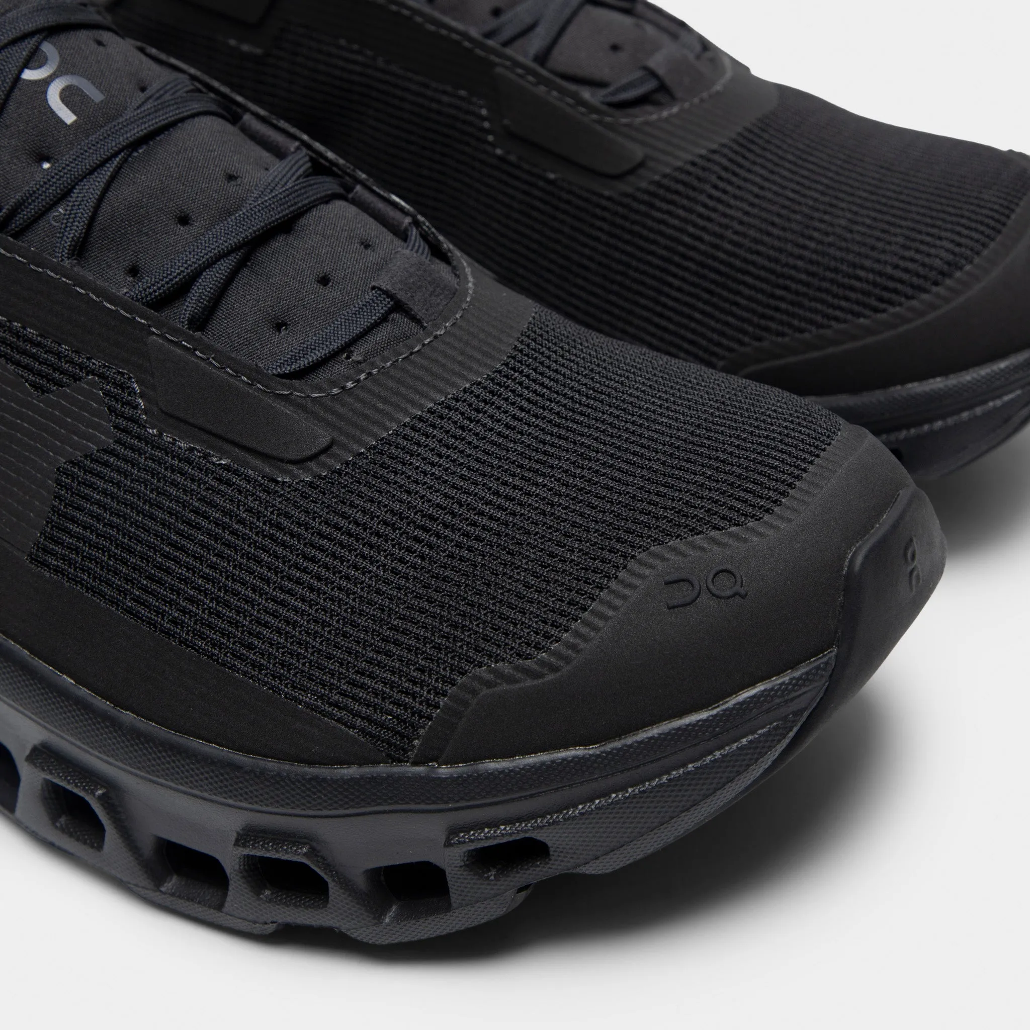 Lace Tie Memory Foam Standing All On Cloudmonster Void Black / Black