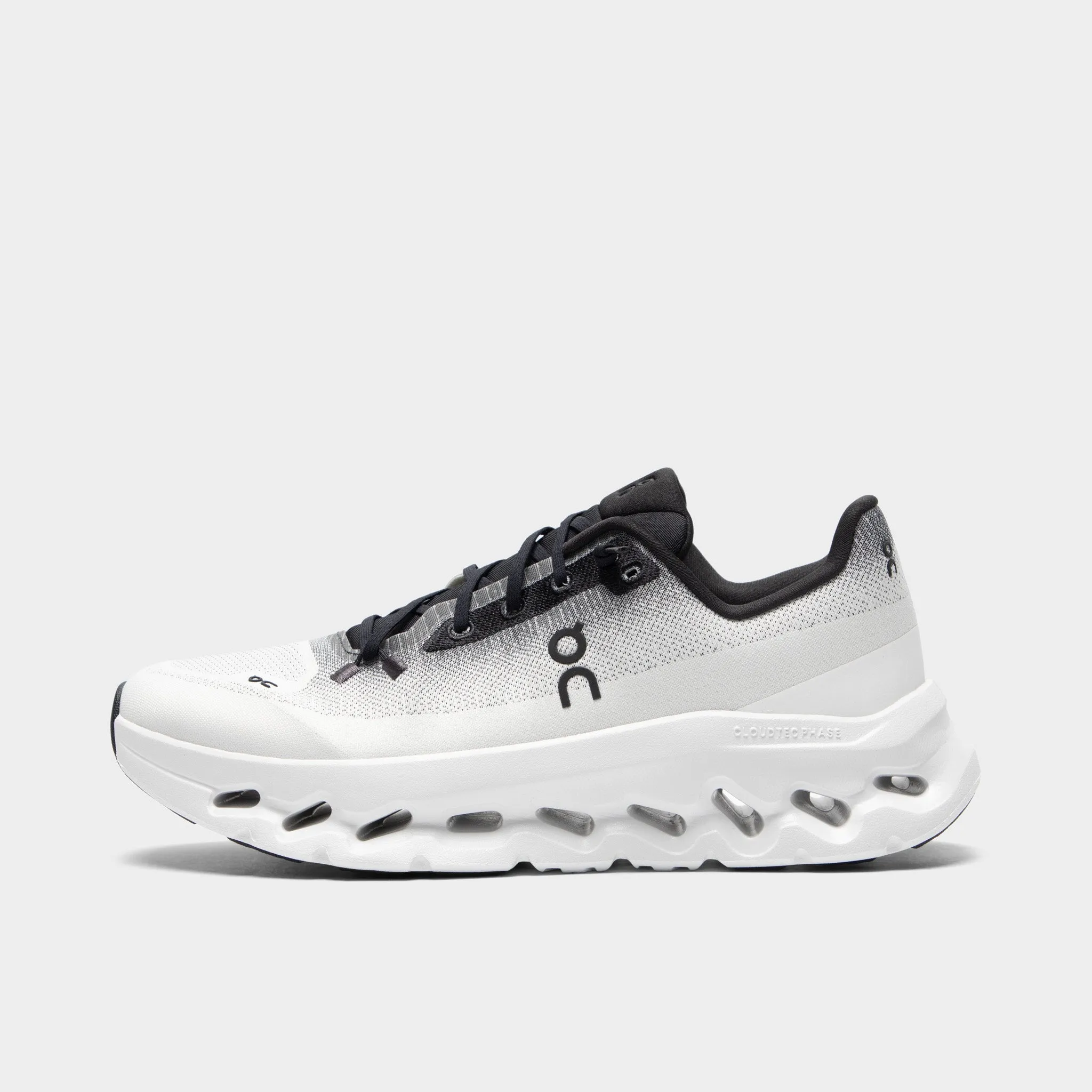 Lace Up Style Quick Flex On Cloudtilt Black / Ivory