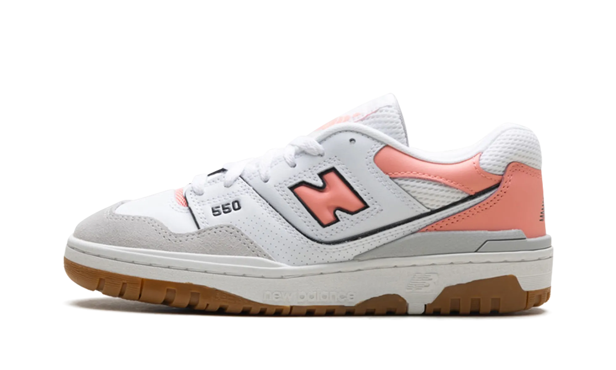 Retro design running during a foggy day 550 GS "Brighton Grey Omega Pink"