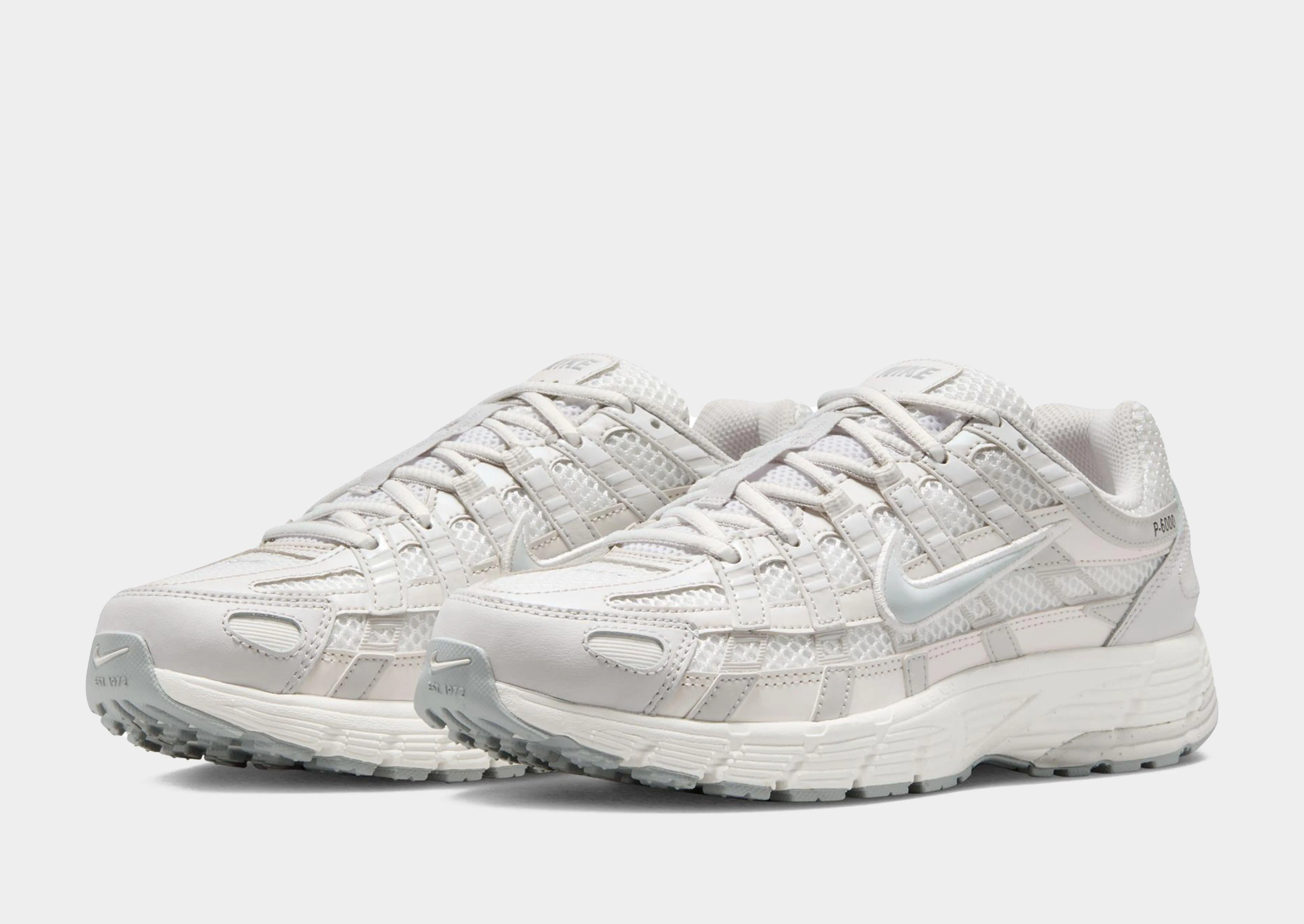 P-6000 Women's running in a polar area style - enhanced shoes