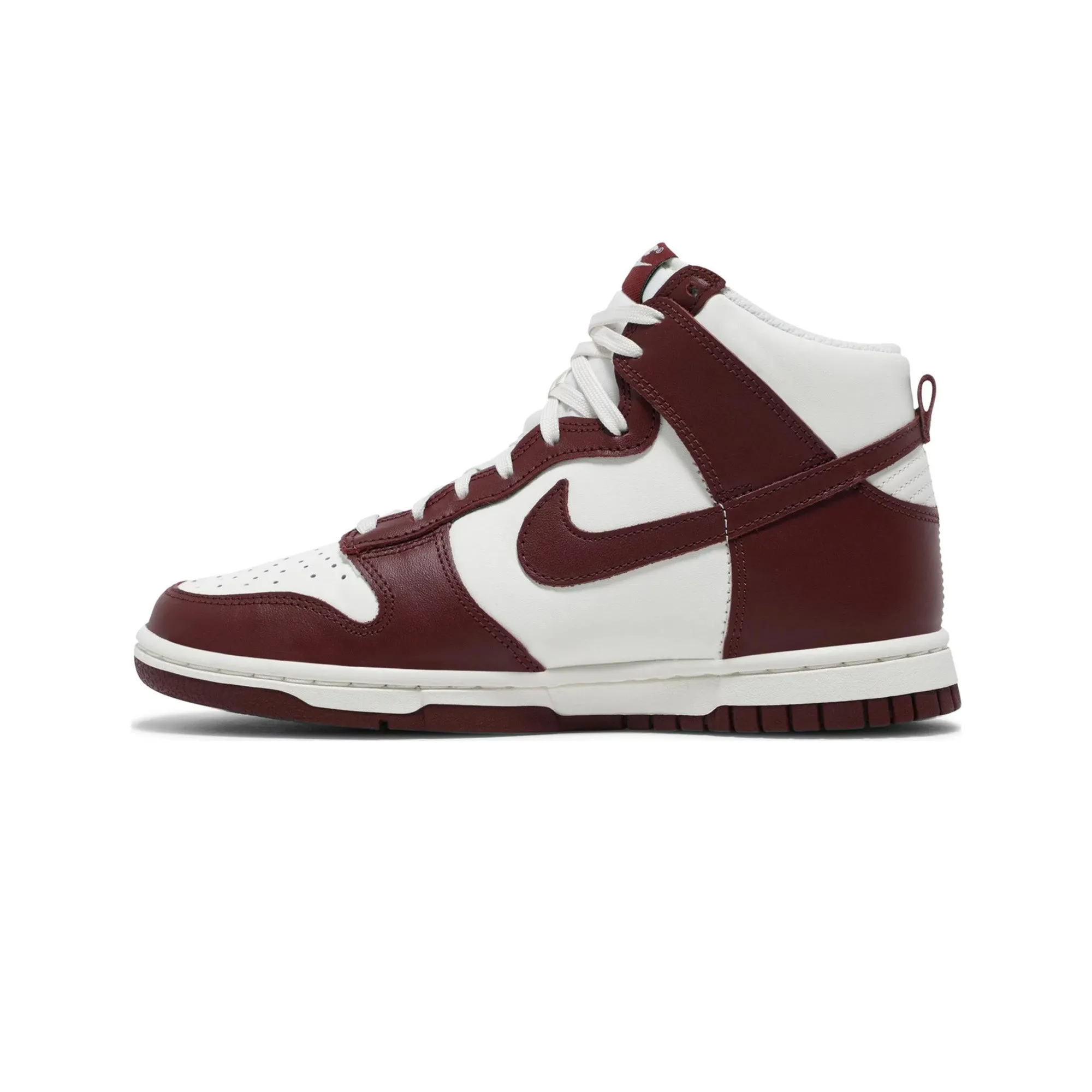 Dunk High 'Sail Team Red' W Light Weight Endurance Style.