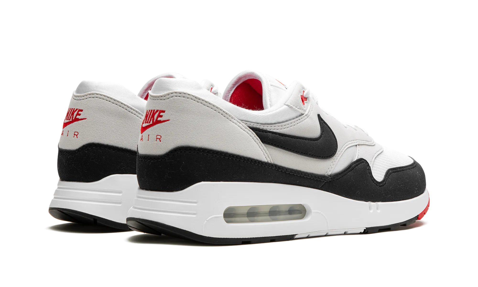 running on a dirt track shoes Air Max 1 '86 "Obsidian"