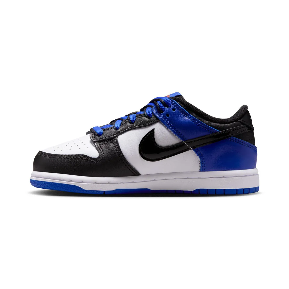 Flexible Support Nike Dunk Low SE 'Upside Down Swoosh Knicks' Little Kids' Shoes