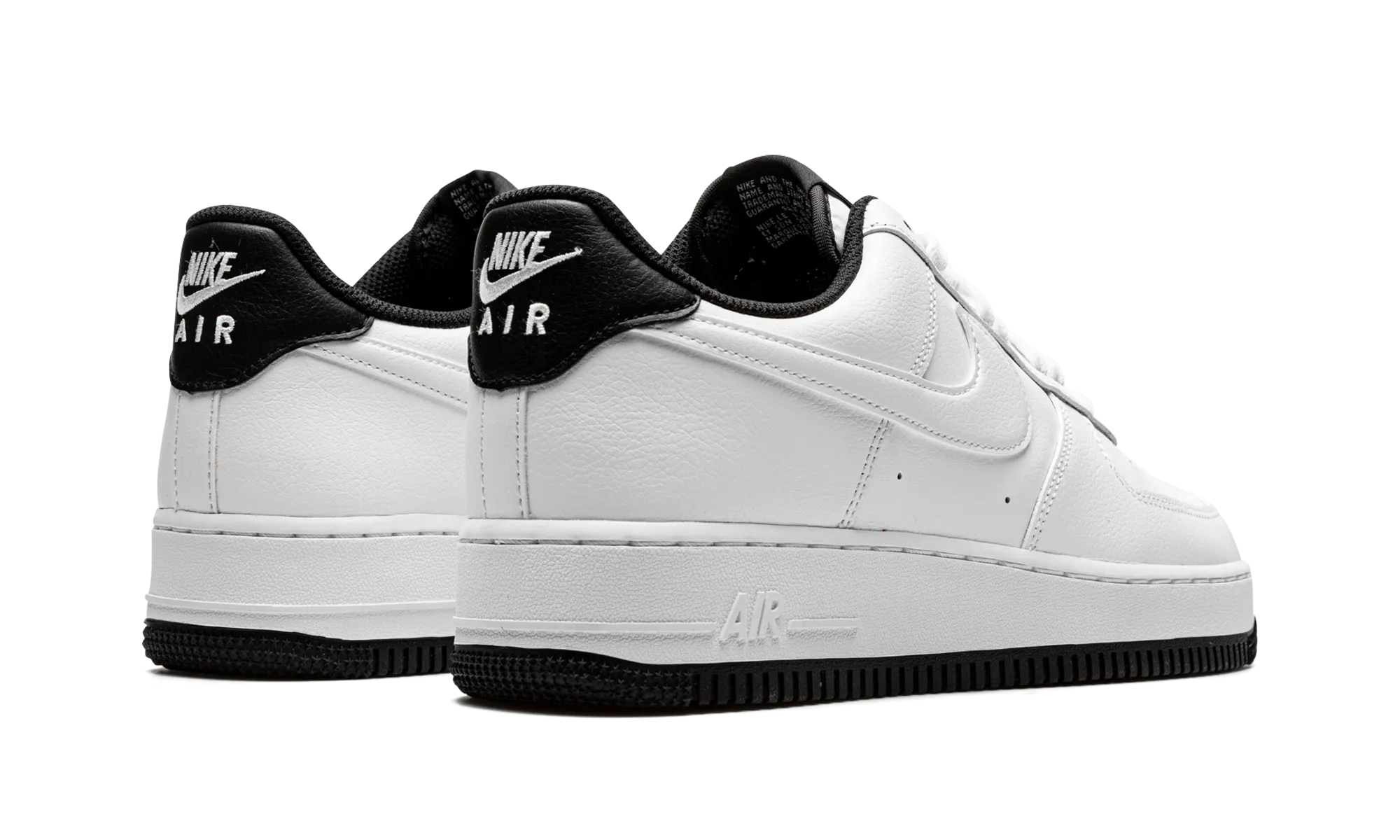 Air Force 1 '07 "White / Black" Outdoor Comfort