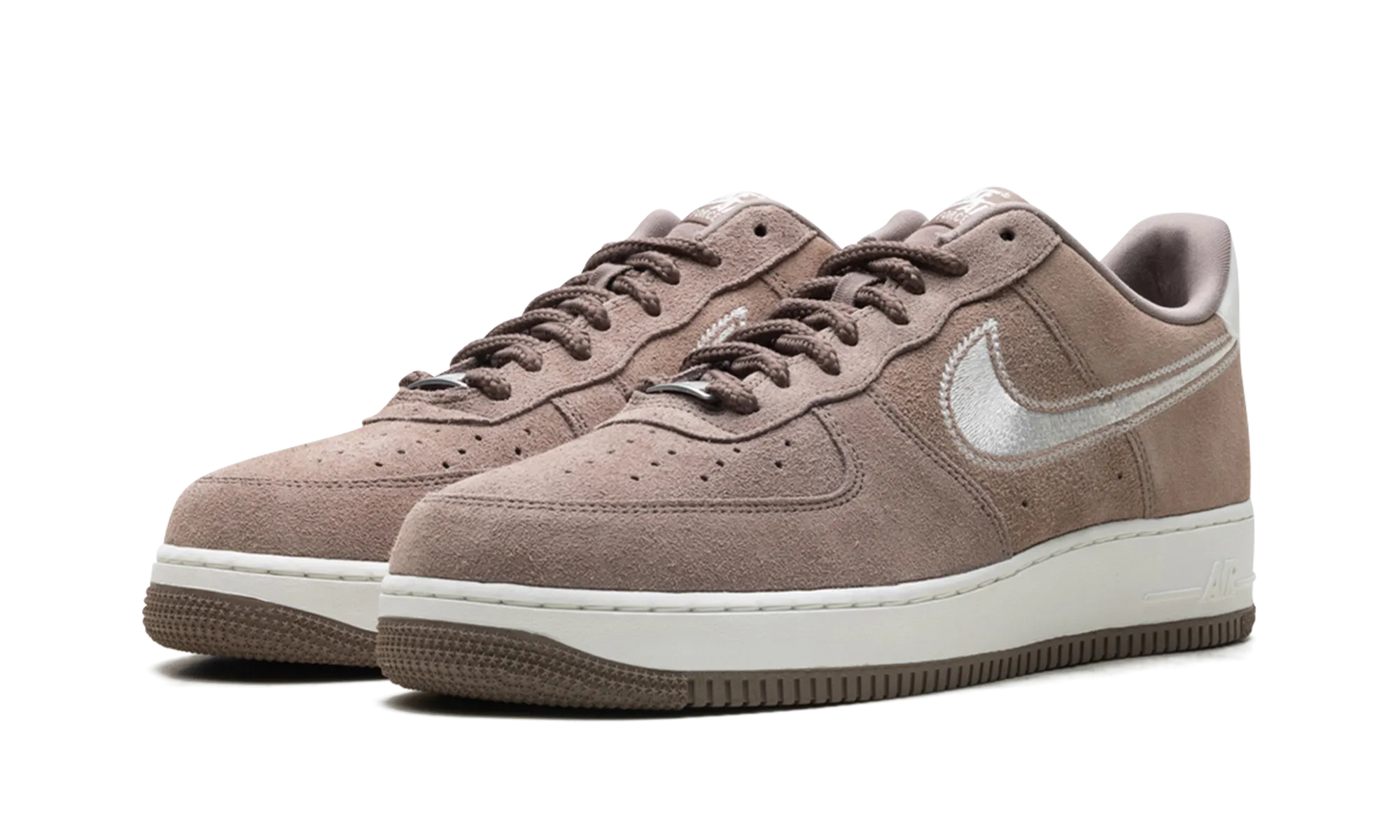 Skate Gear Ready Air Force 1 Low '07 LV8 "Mink Brown Embroidered Swoosh"