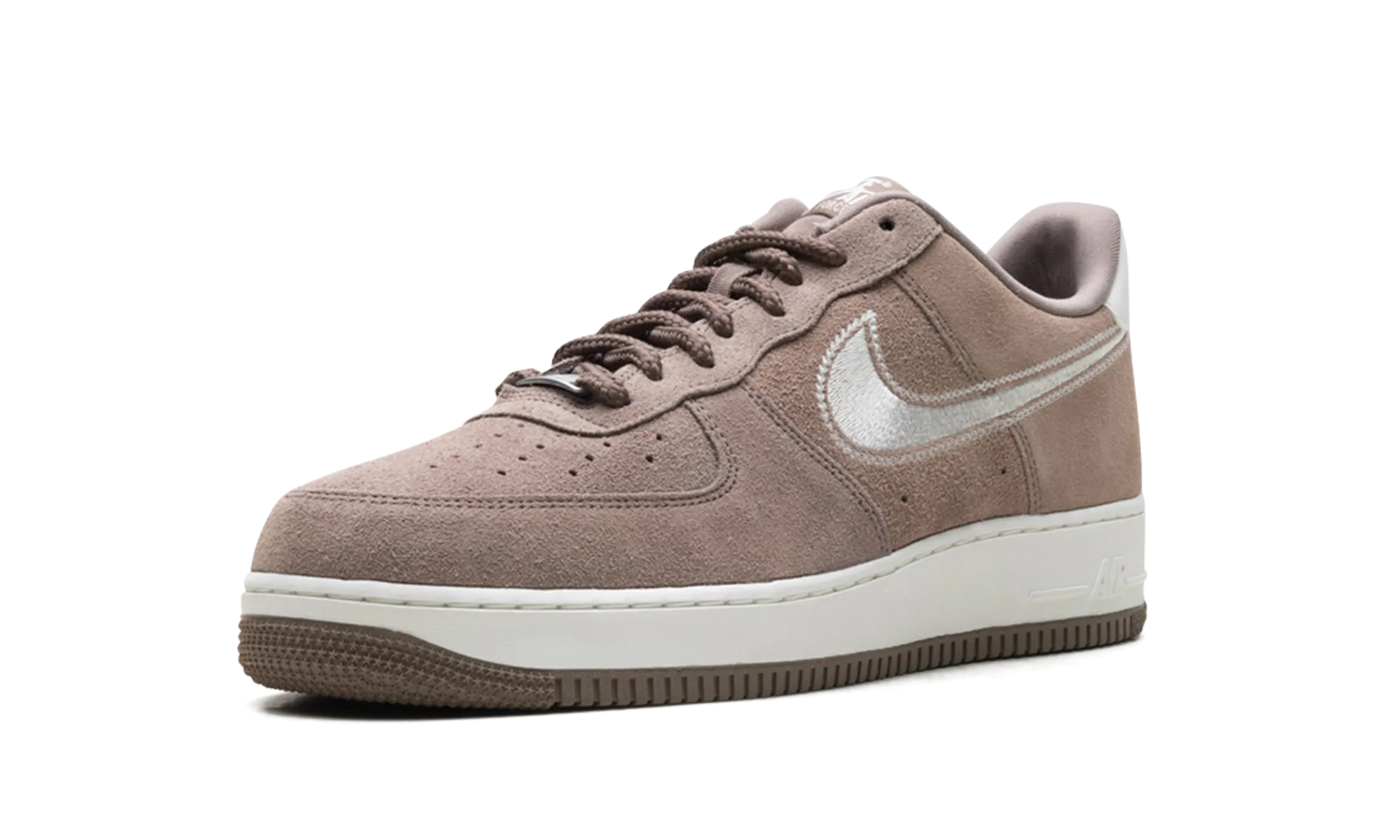 Air Force 1 Low '07 LV8 "Mink Brown Embroidered Swoosh" Urban Speed