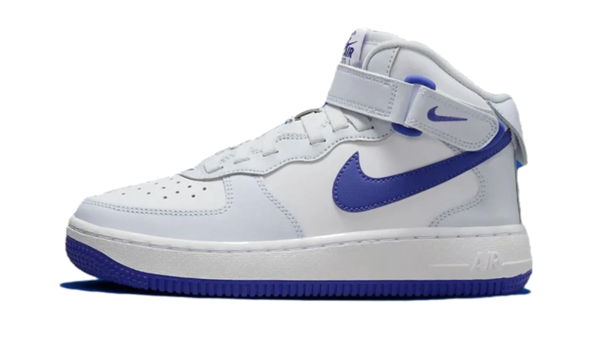 Air Force 1 Mid Easy GS "White Royal" Street Activity